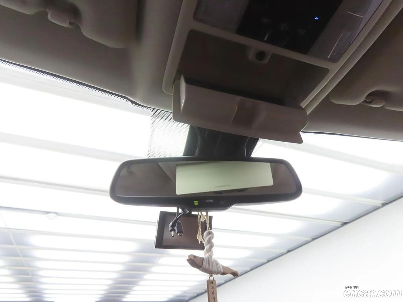 Lexus CT200h 2015 — 18