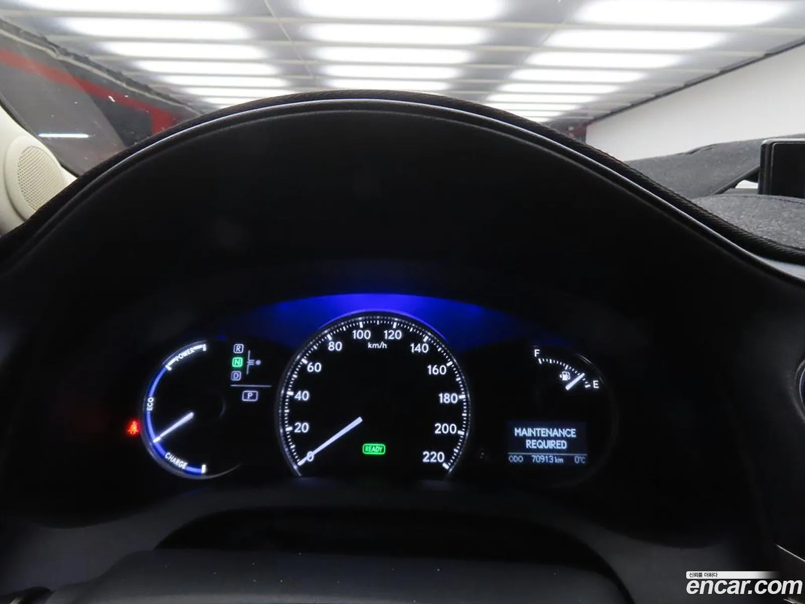 Lexus CT200h 2015 — 14