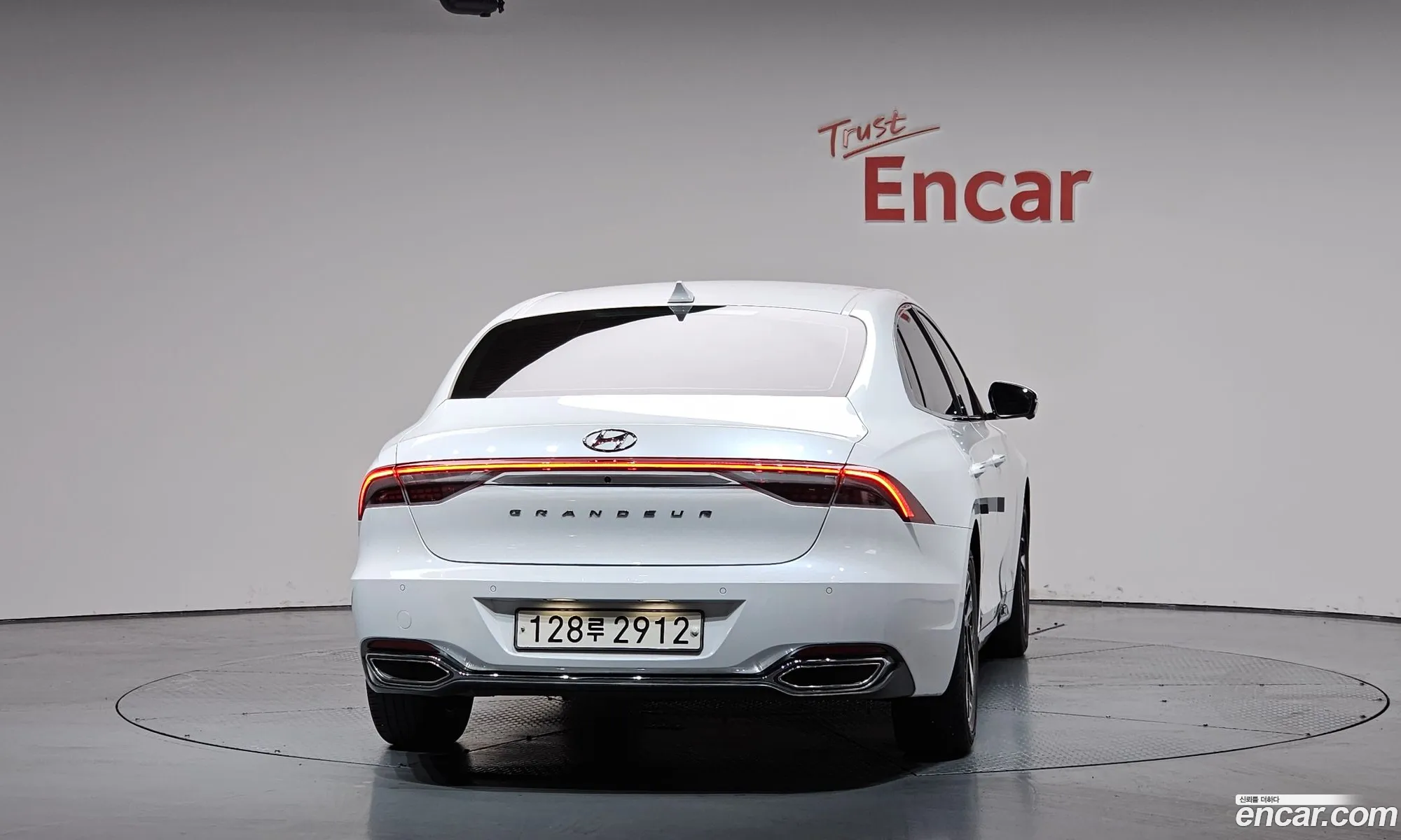 Hyundai Grandeur IG Hybrid 2020 — 22