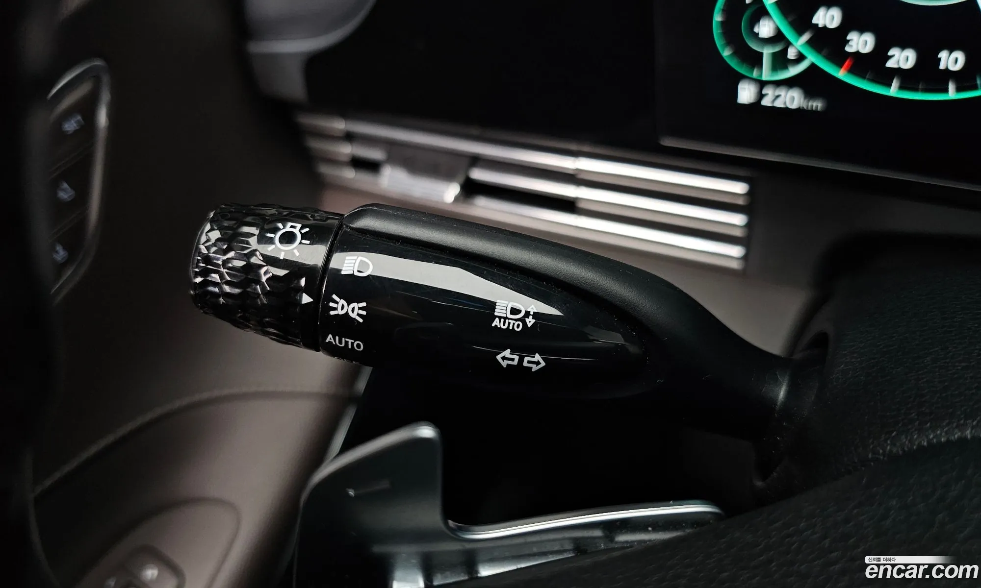 Hyundai Grandeur IG Hybrid 2020 — 23
