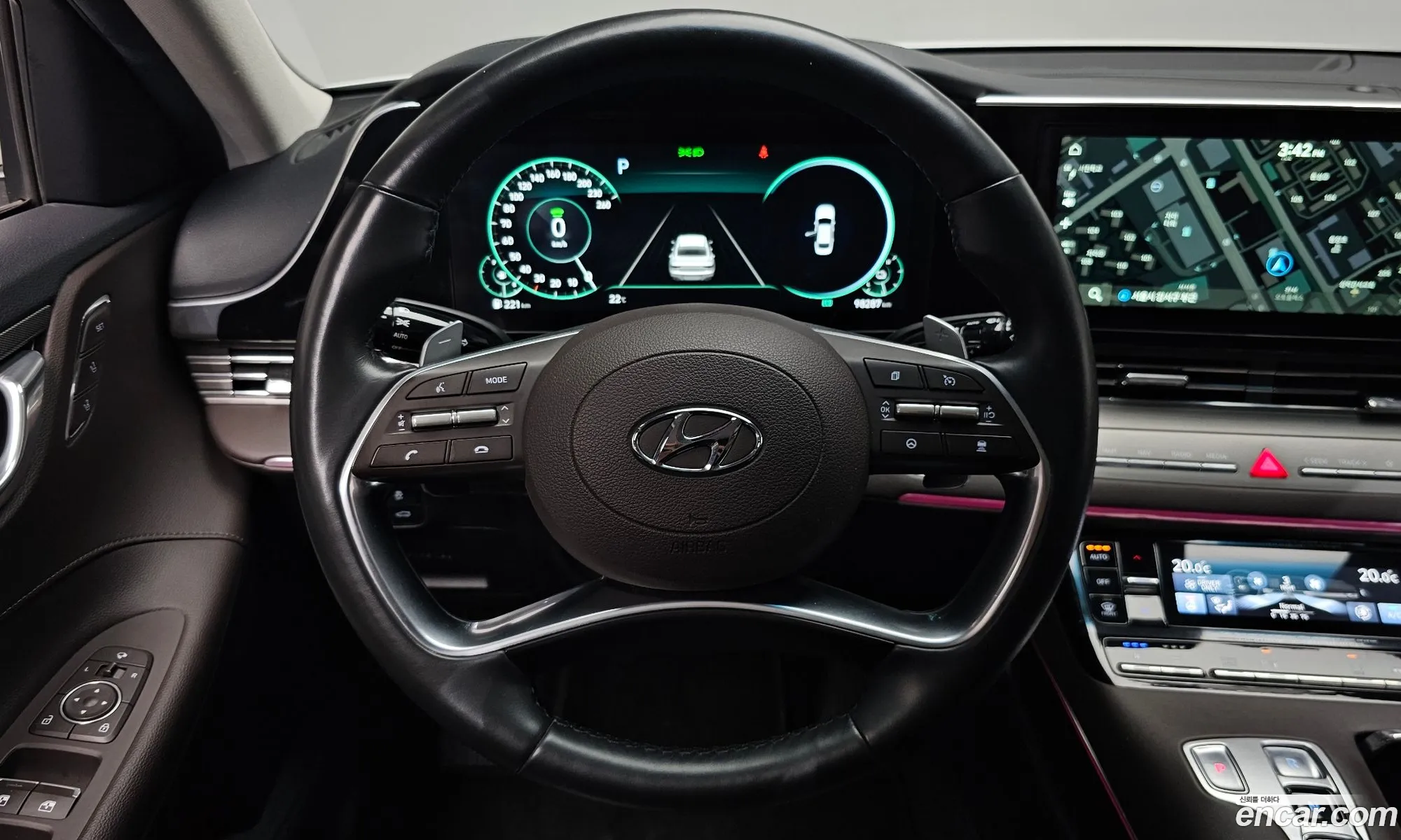 Hyundai Grandeur IG Hybrid 2020 — 17