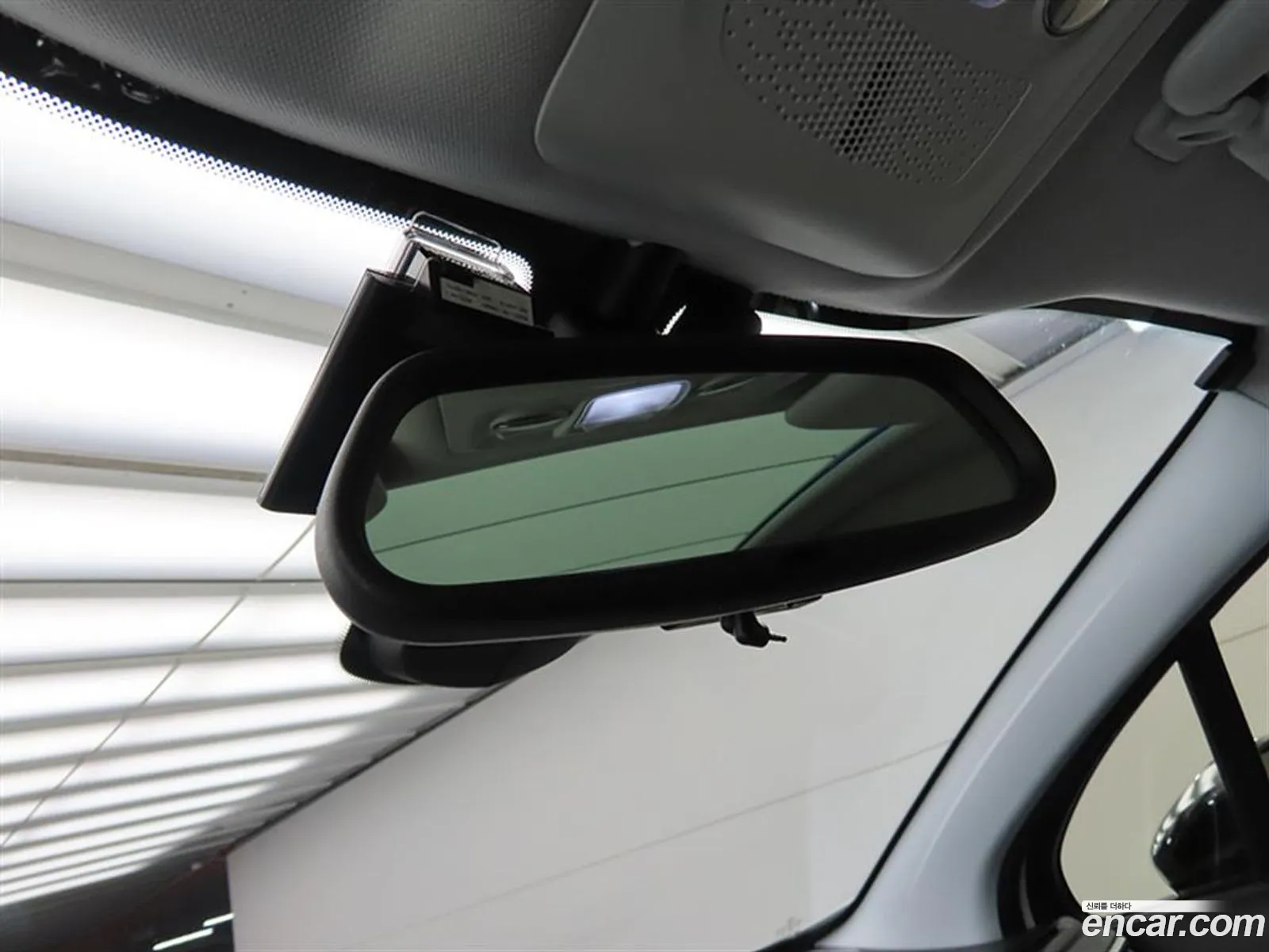 Peugeot 2008 2015 — 11