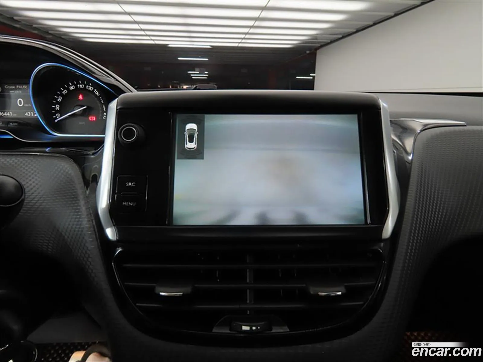Peugeot 2008 2015 — 13