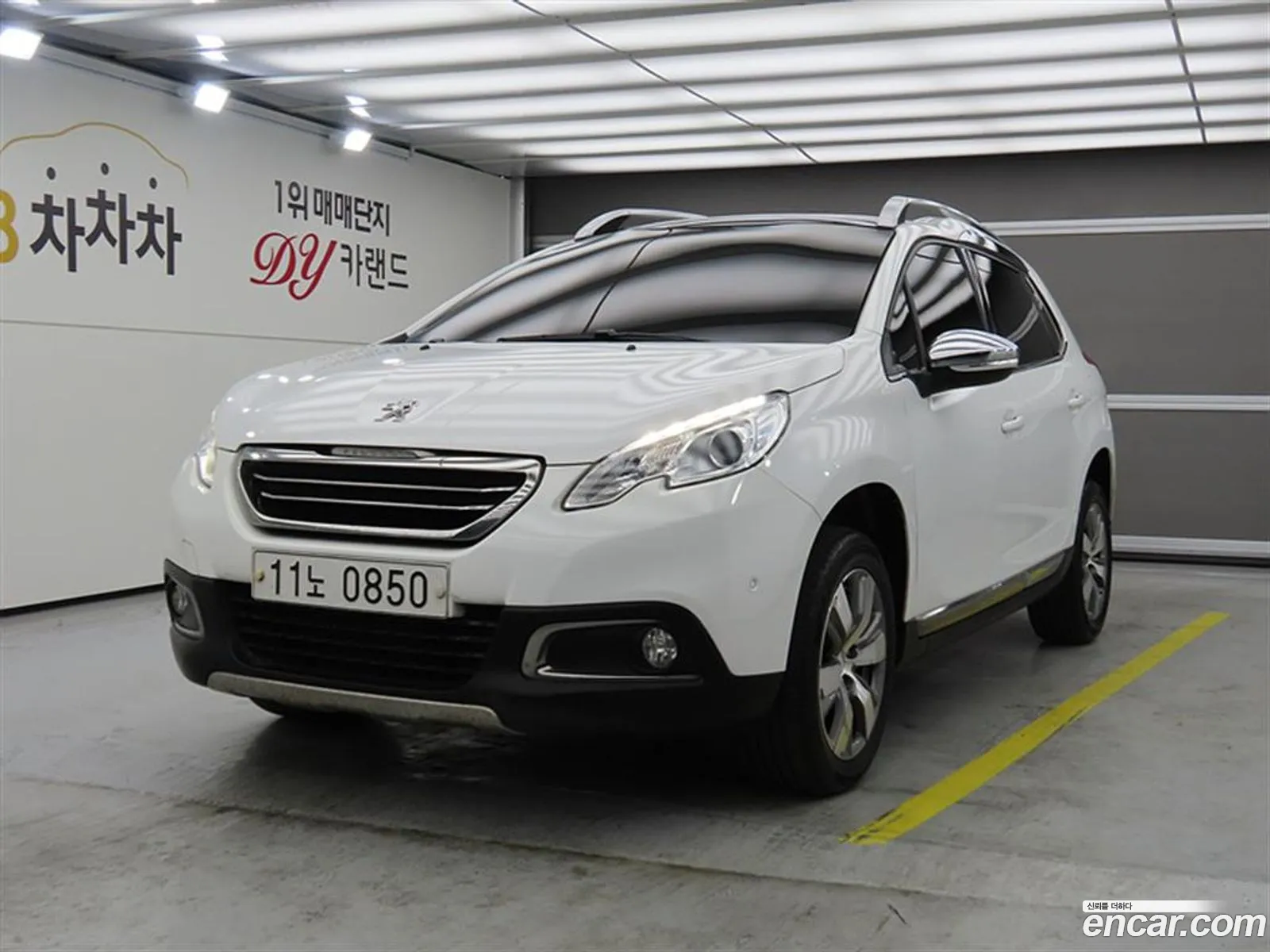 Peugeot 2008 2015 — 18