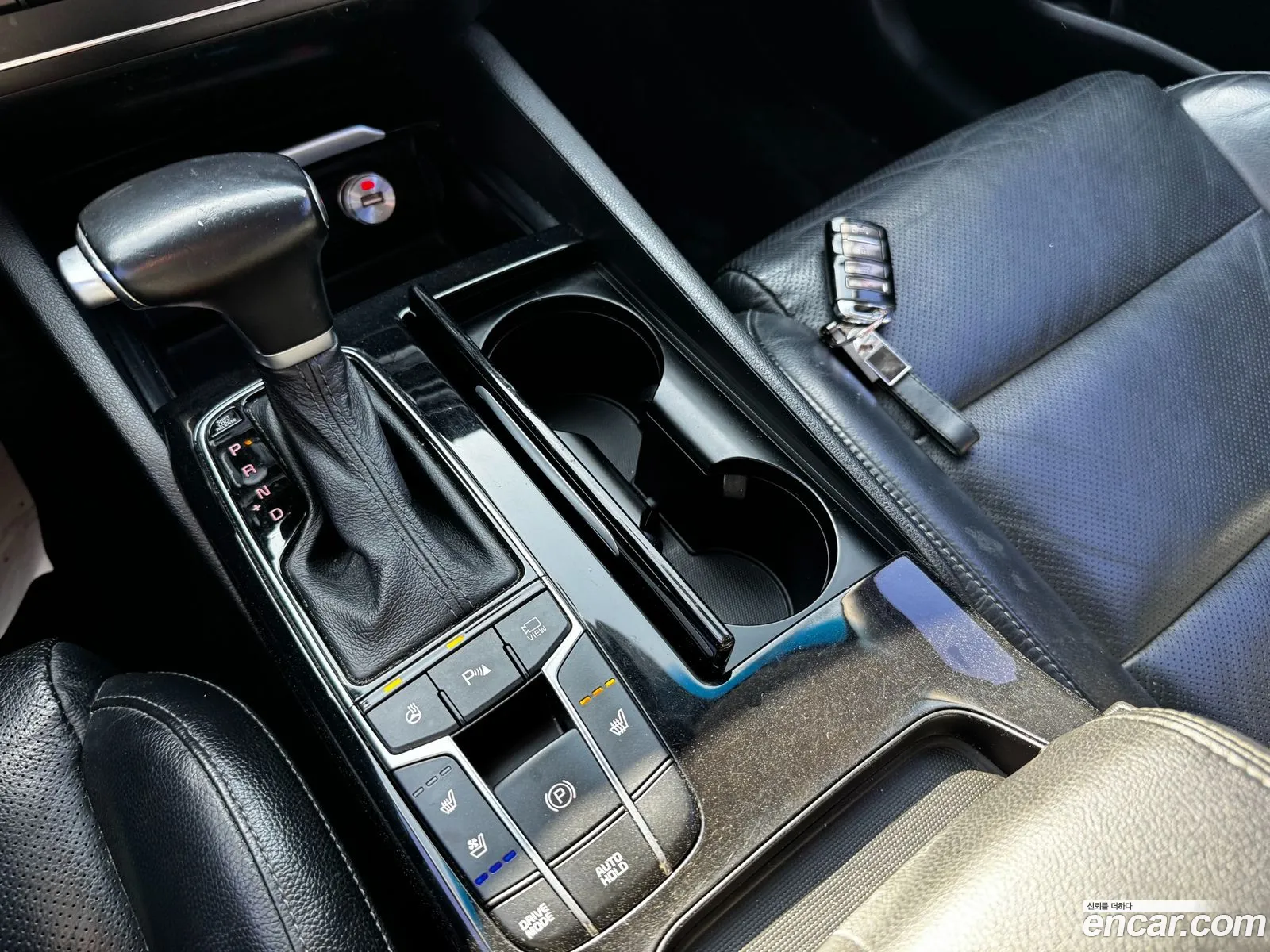Kia K7 2018 — 9