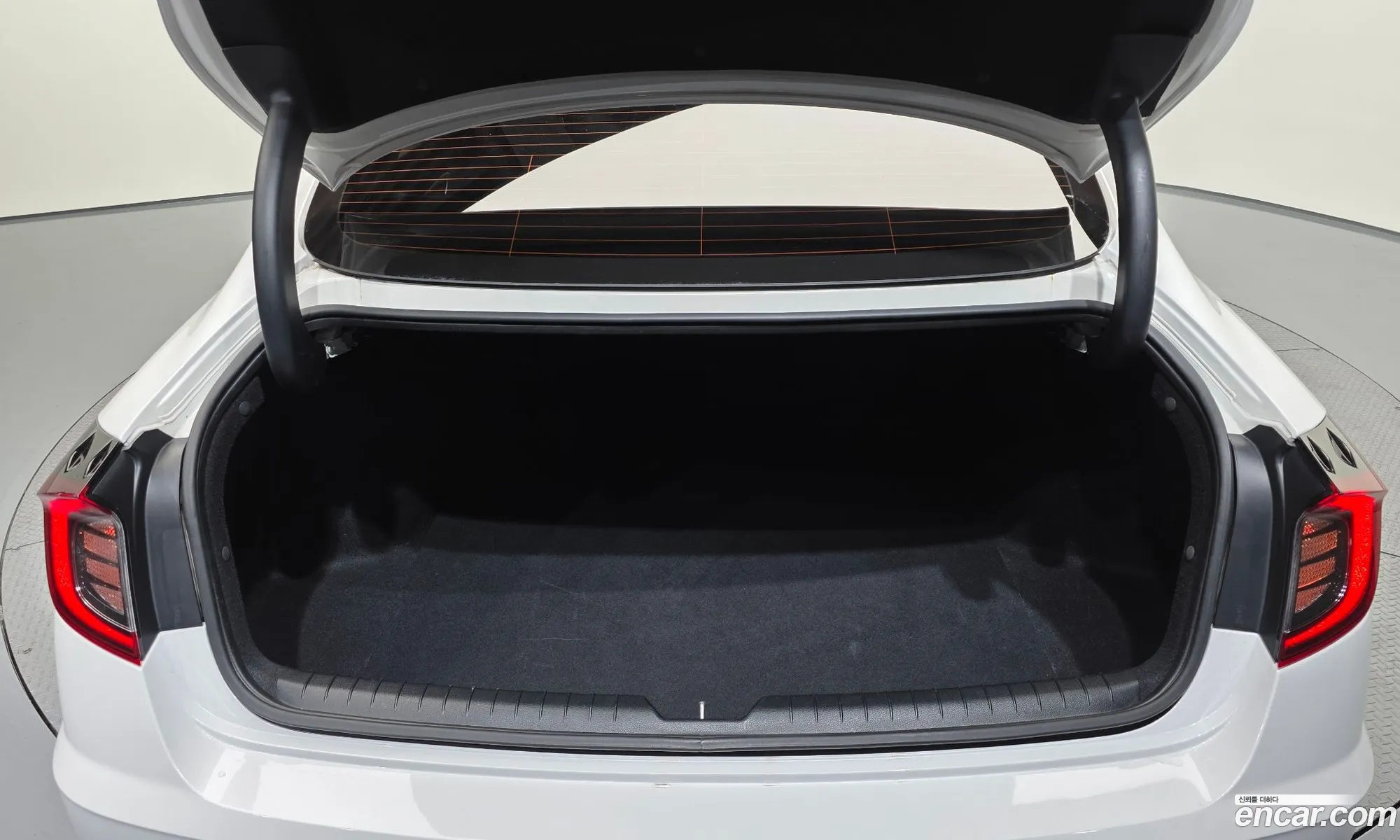 Hyundai Sonata 2022 — 20