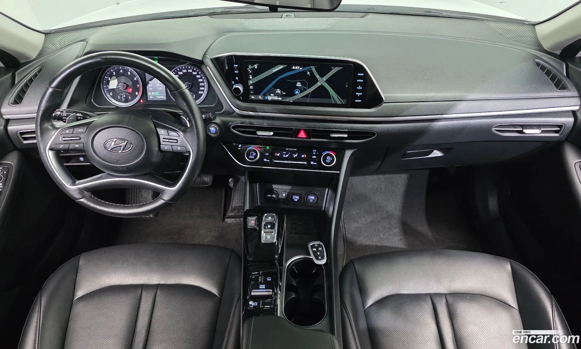 Hyundai Sonata 2022 — 32