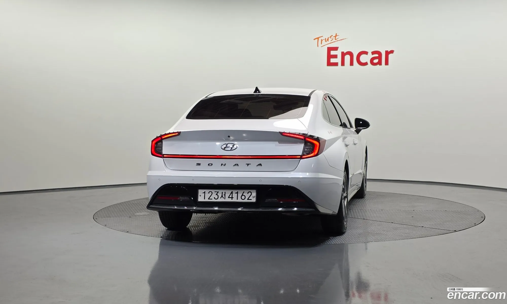 Hyundai Sonata 2022 — 24