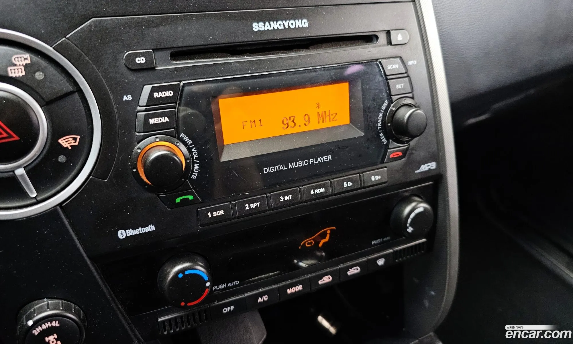 KG Mobility (SsangYong) Korando Sports 2012 — 20