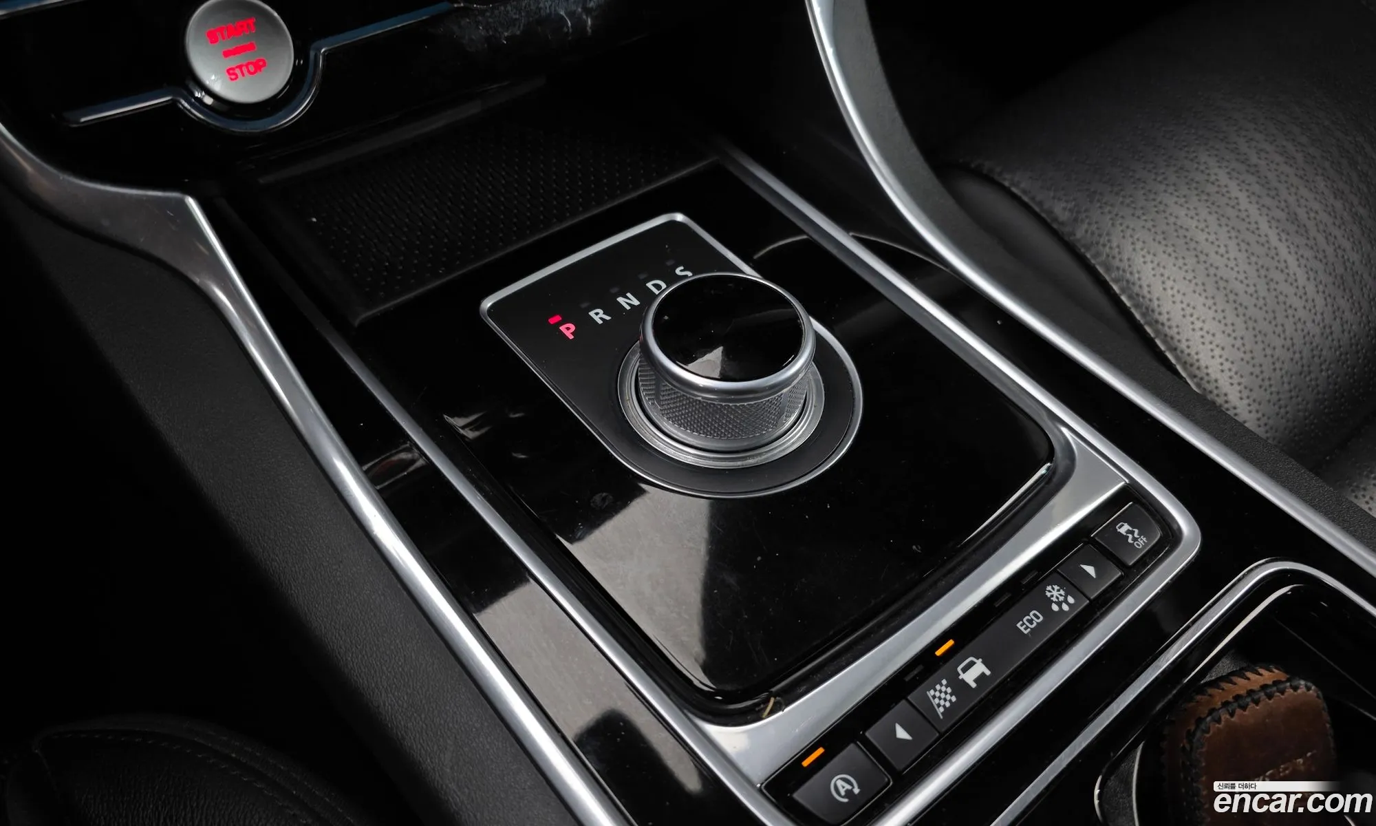 Jaguar XF 2016 SAJBB4BNXGCY18218 — 18