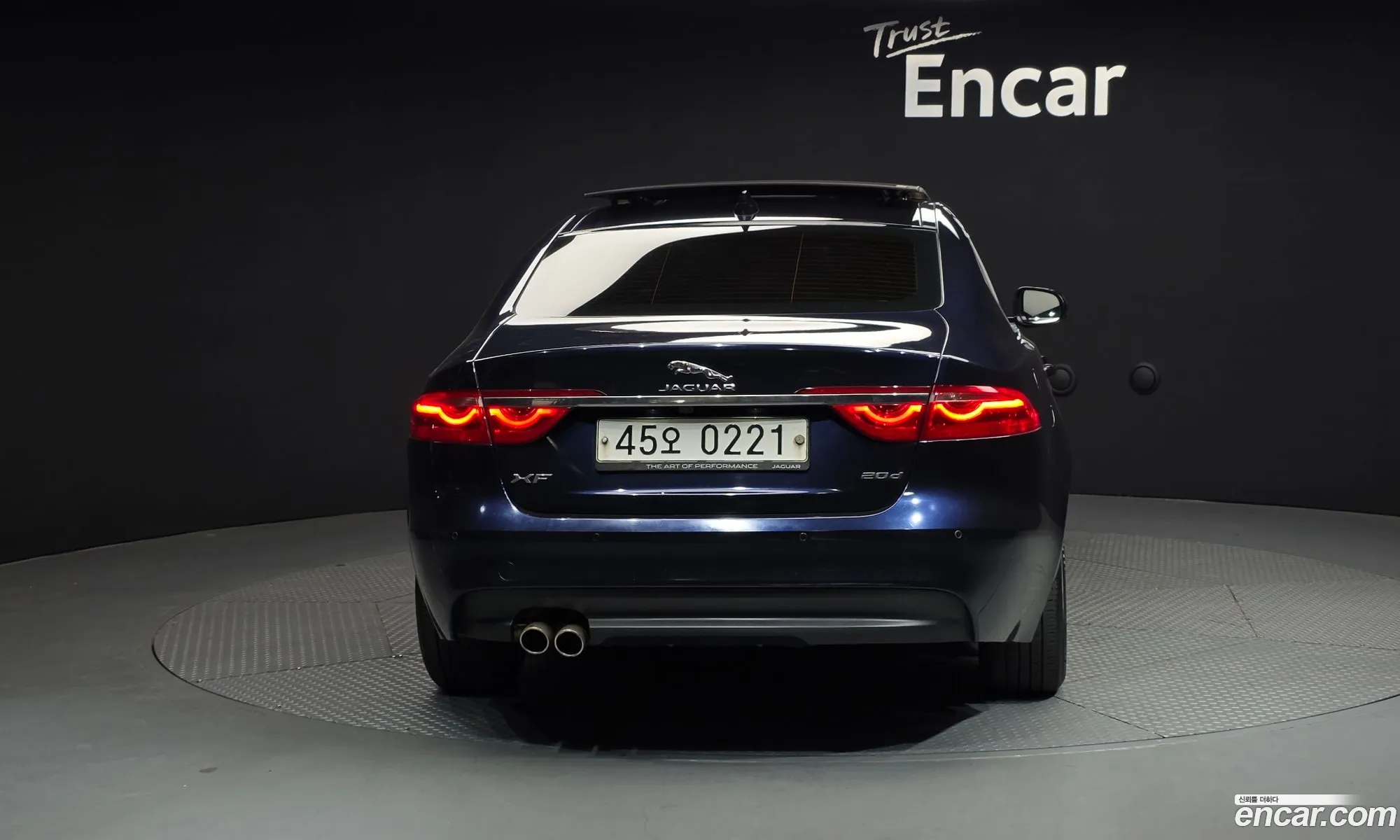 Jaguar XF 2016 SAJBB4BNXGCY18218 — 9
