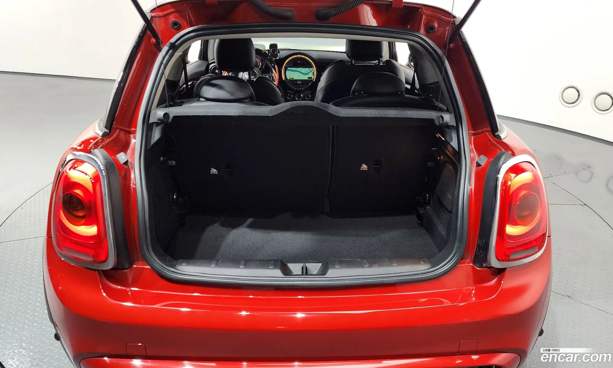 Mini Cooper S 2015 WMWXP710XFT877990 — 2