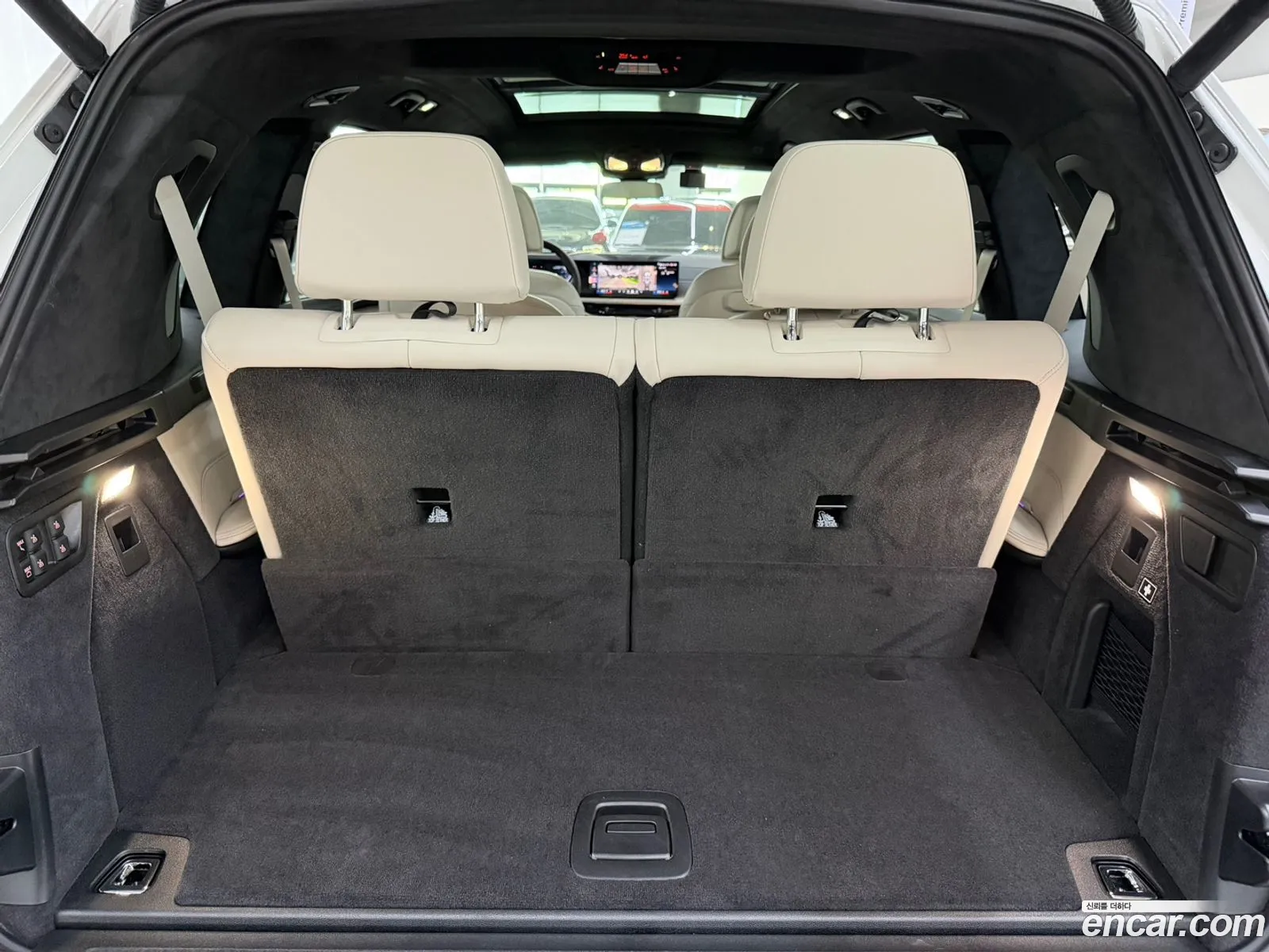 BMW X7 2025 — 7