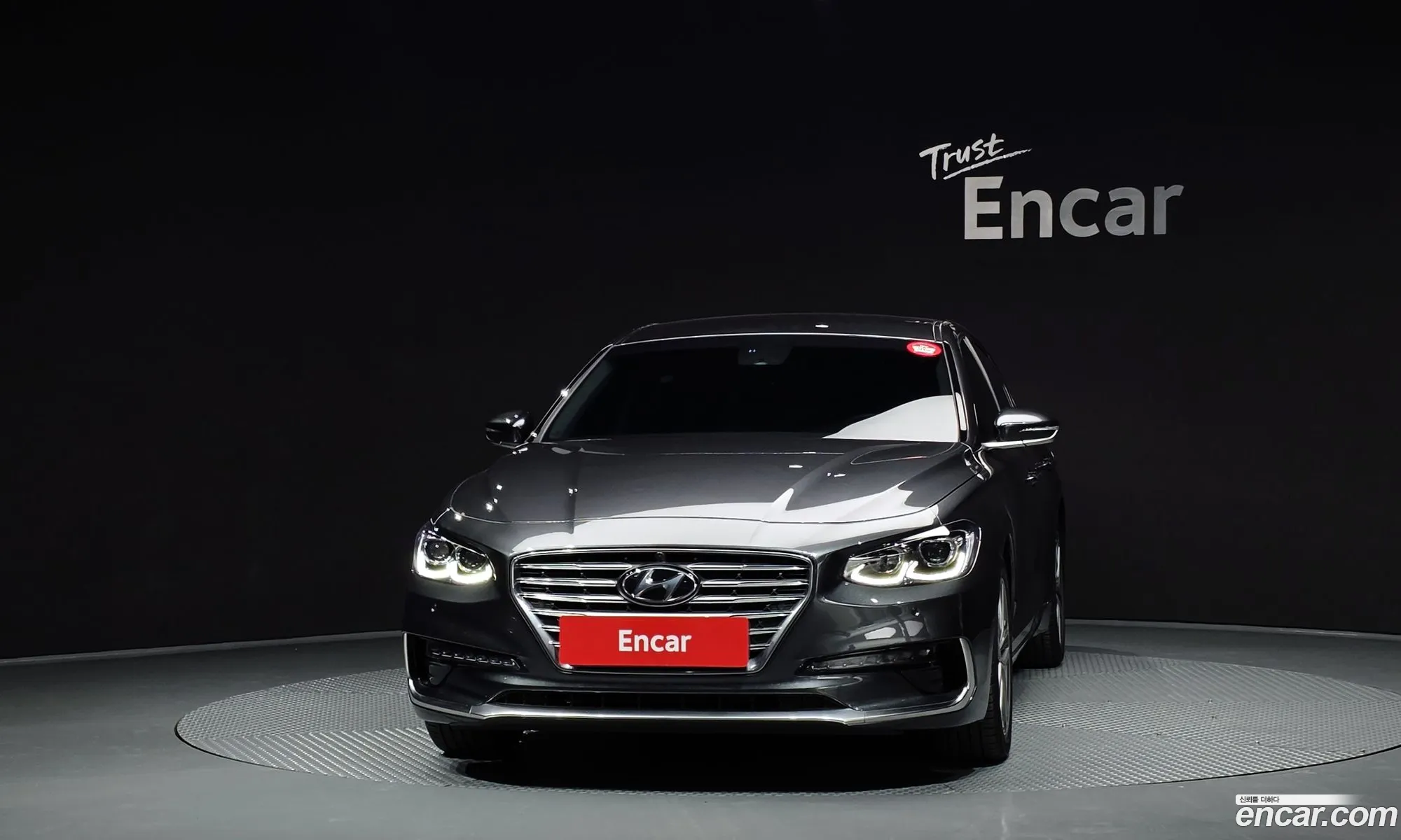 Hyundai Grandeur IG 2019 — 24