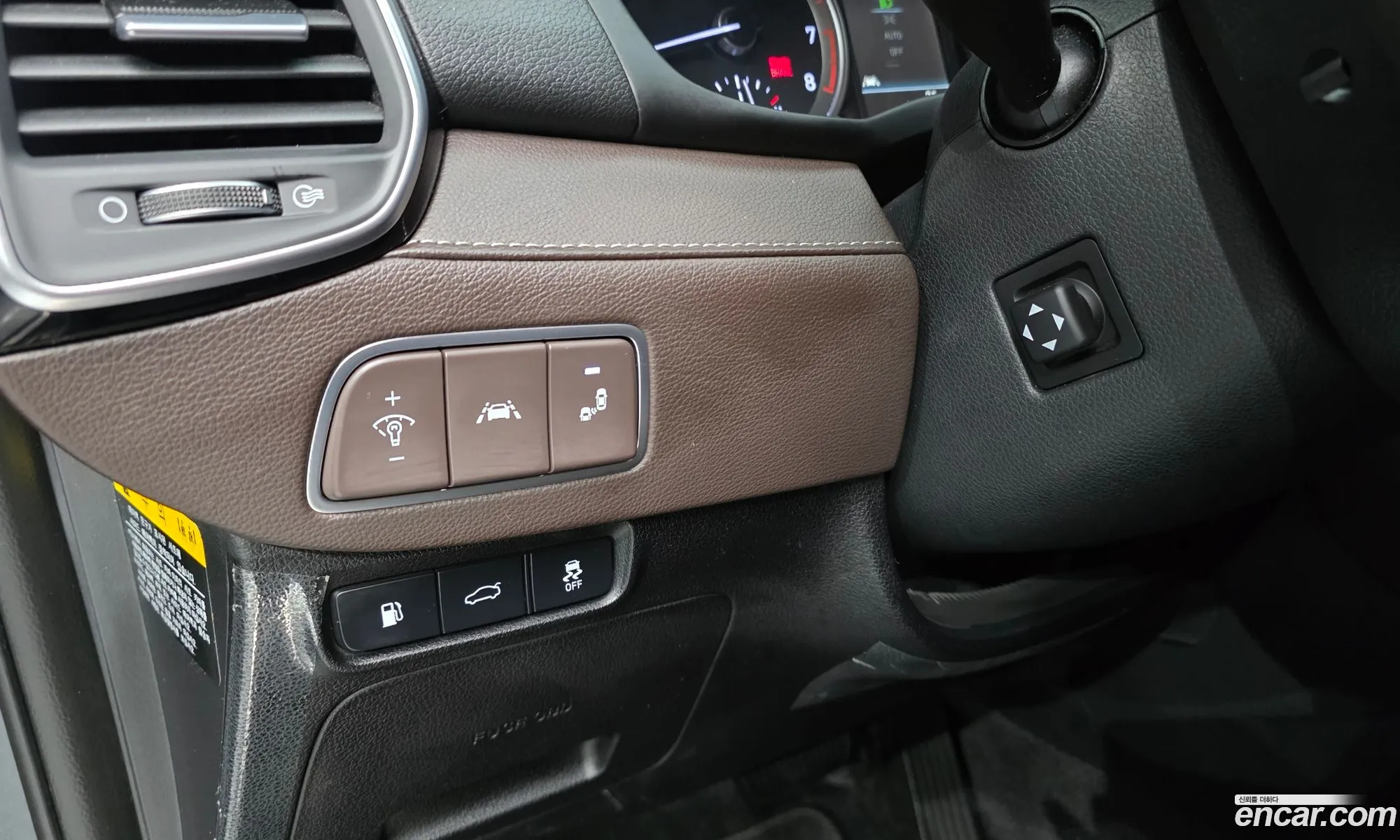 Hyundai Grandeur IG 2019 — 23