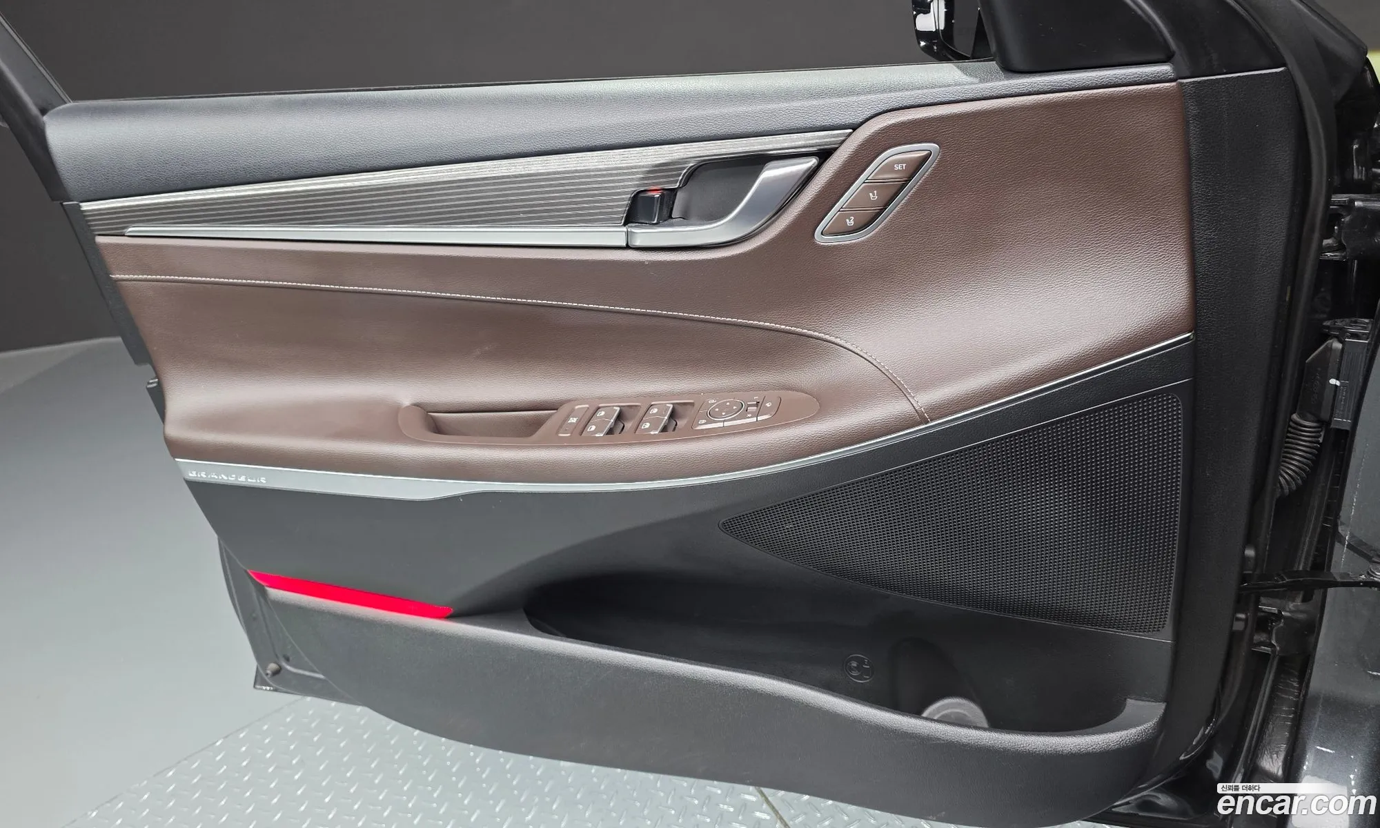 Hyundai Grandeur IG 2019 — 12