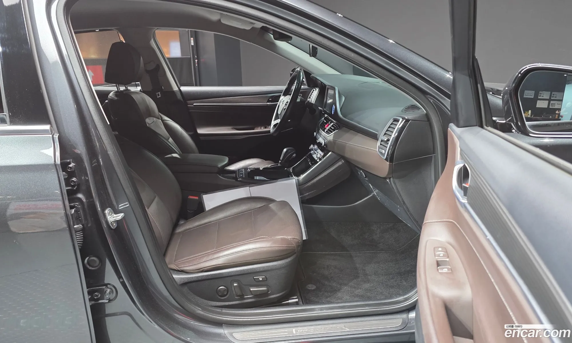 Hyundai Grandeur IG 2019 — 10