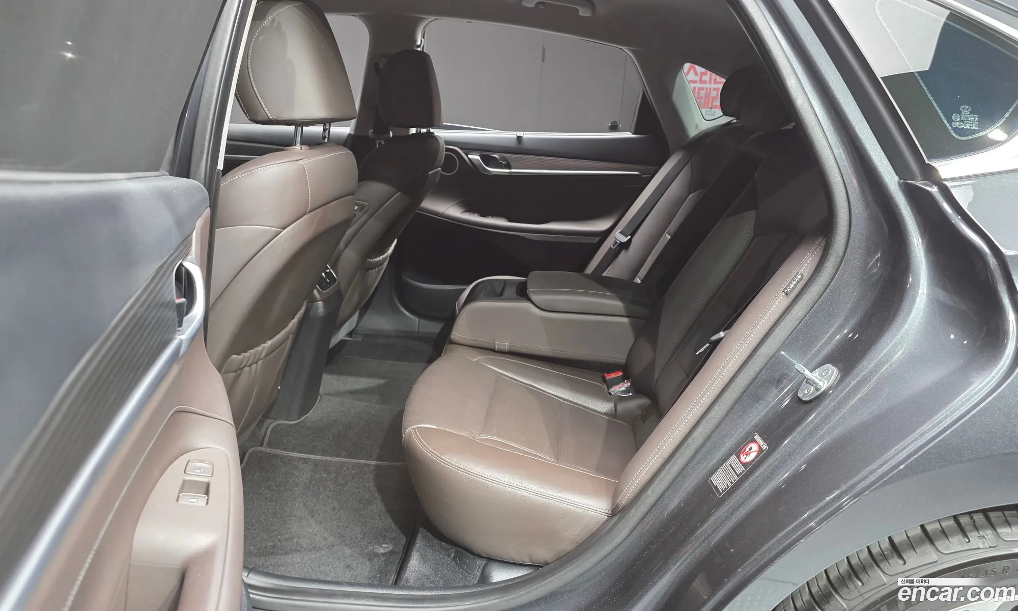 Hyundai Grandeur IG 2019 — 25