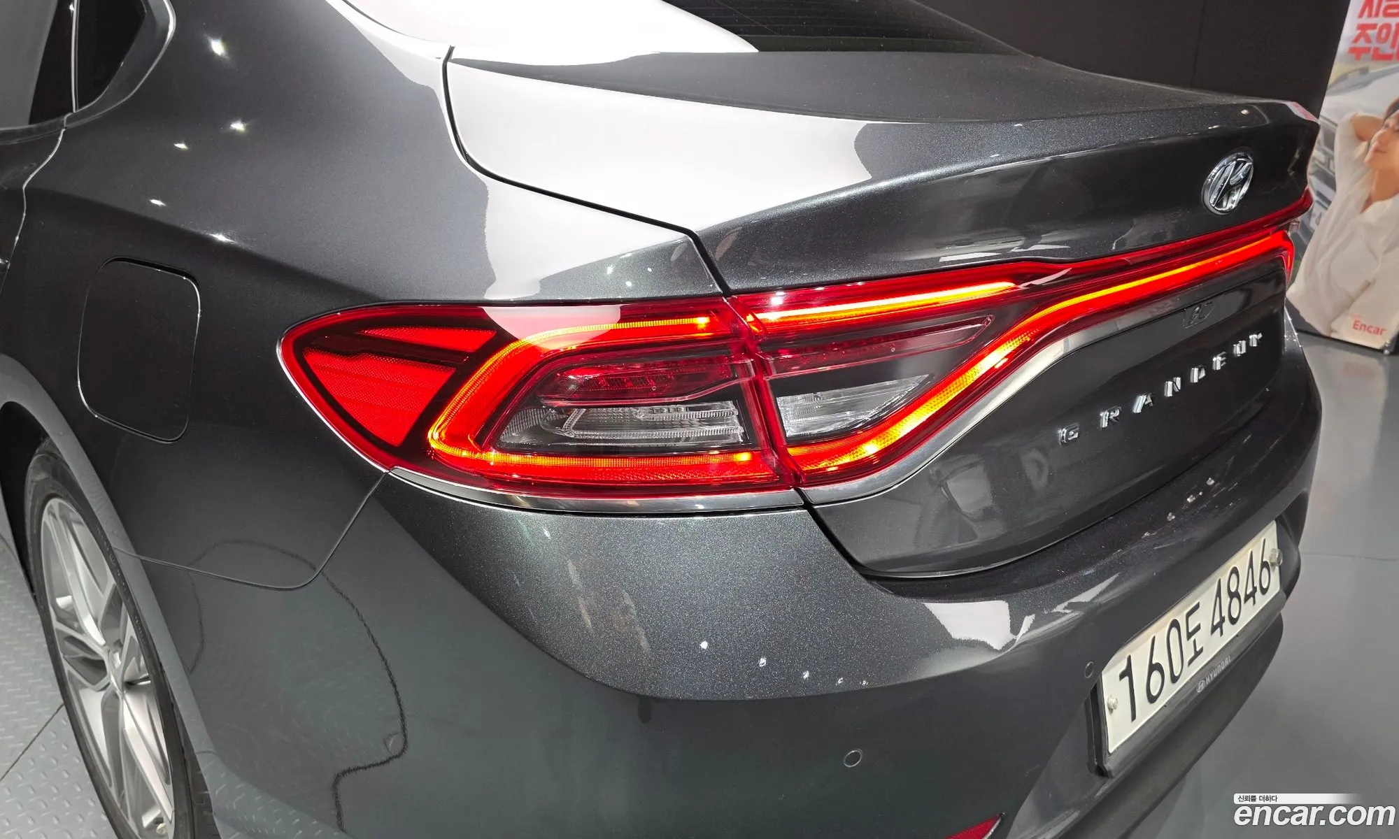 Hyundai Grandeur IG 2019 — 13