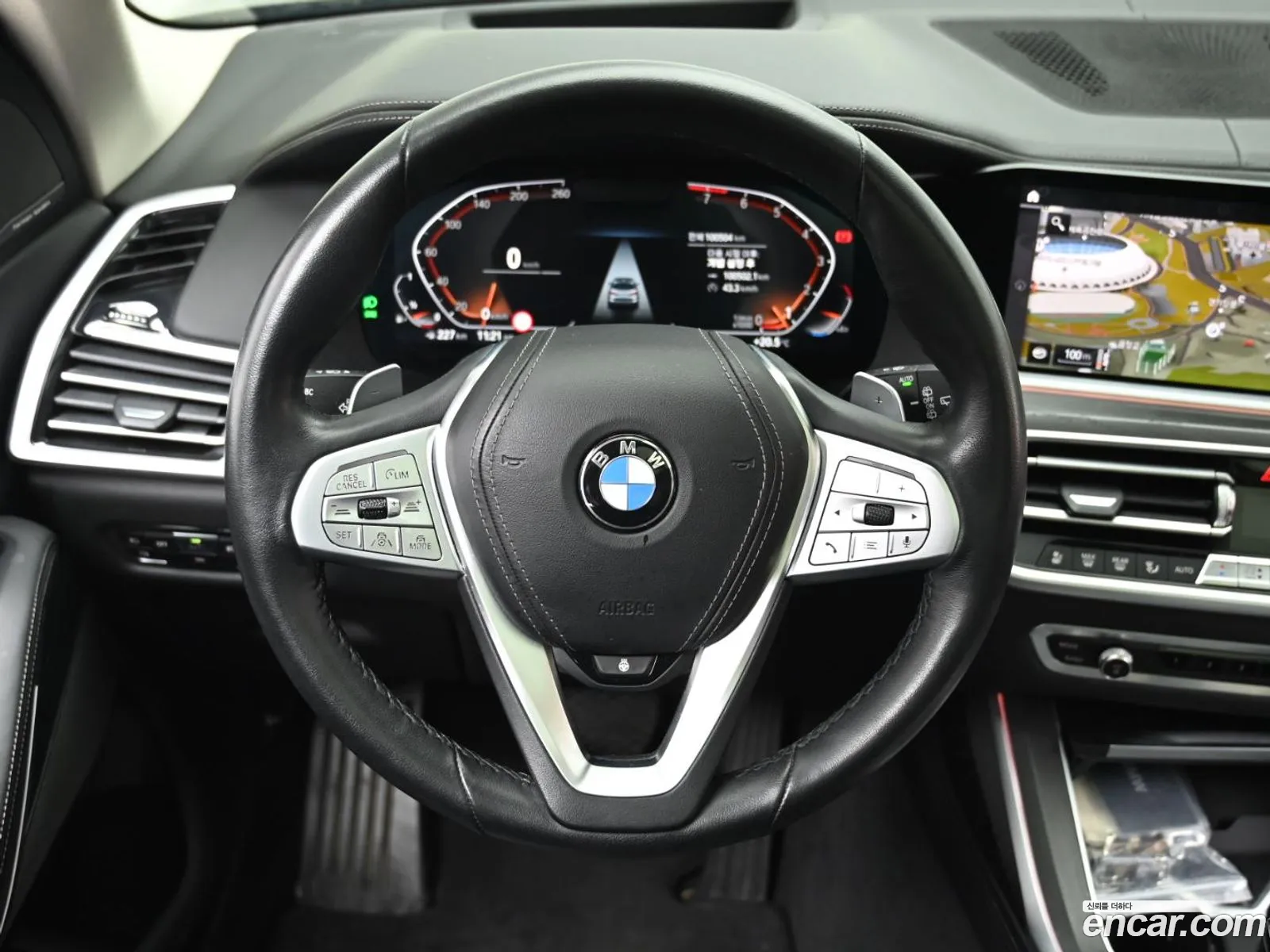 BMW X7 2021 — 20