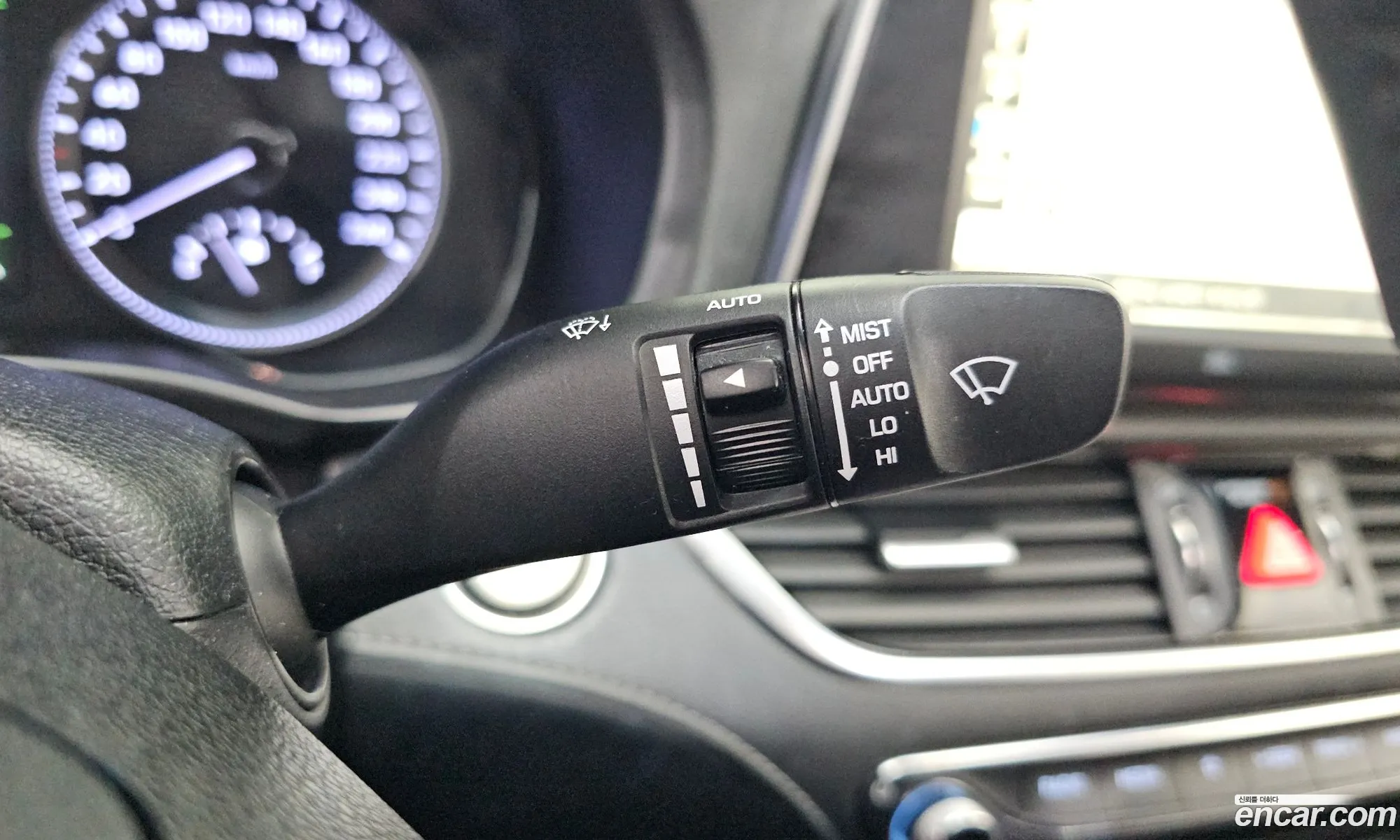 Hyundai Grandeur IG Hybrid 2017 — 33