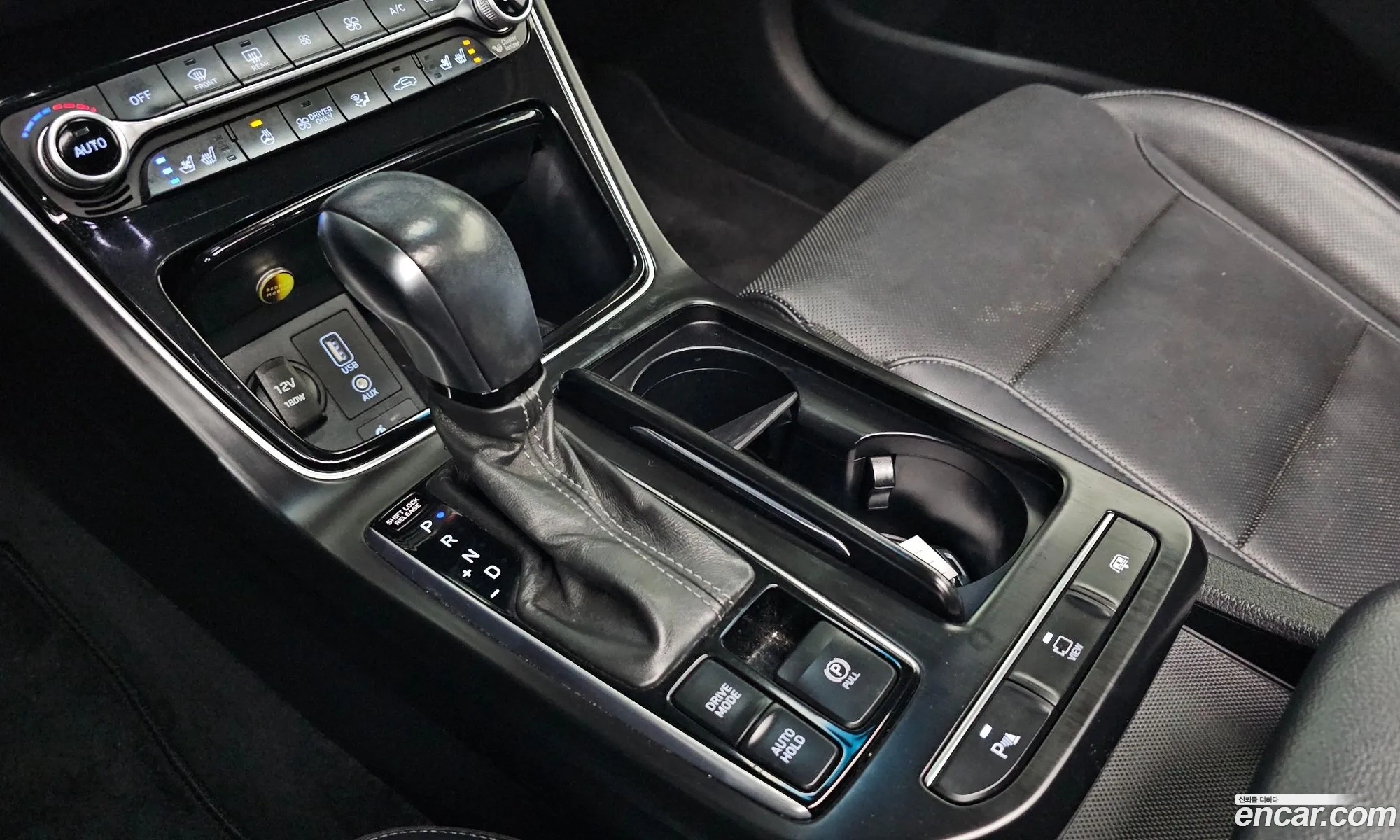 Hyundai Grandeur IG Hybrid 2017 — 31