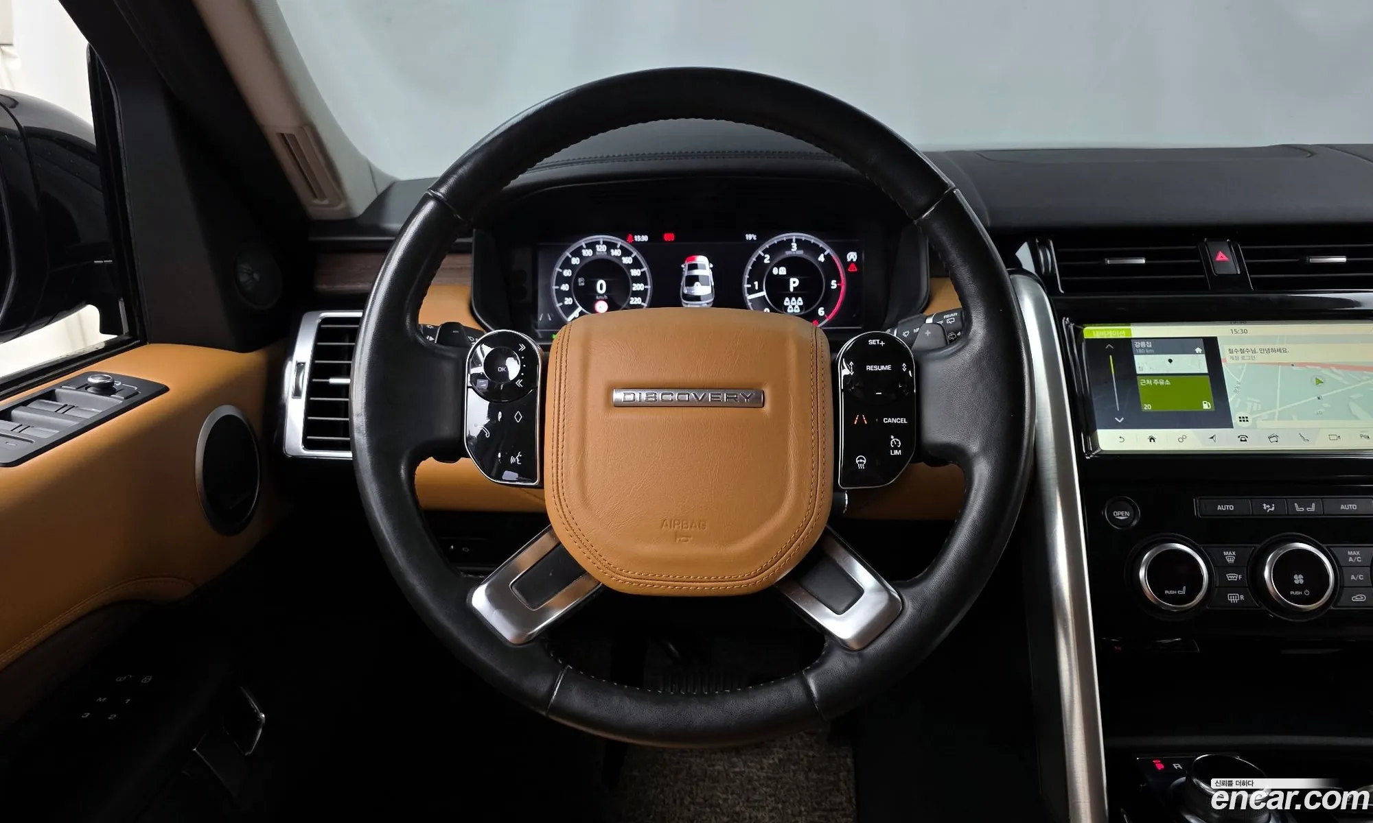 Land Rover Discovery 5 2019 SALRA2BK6KA084703 — 4