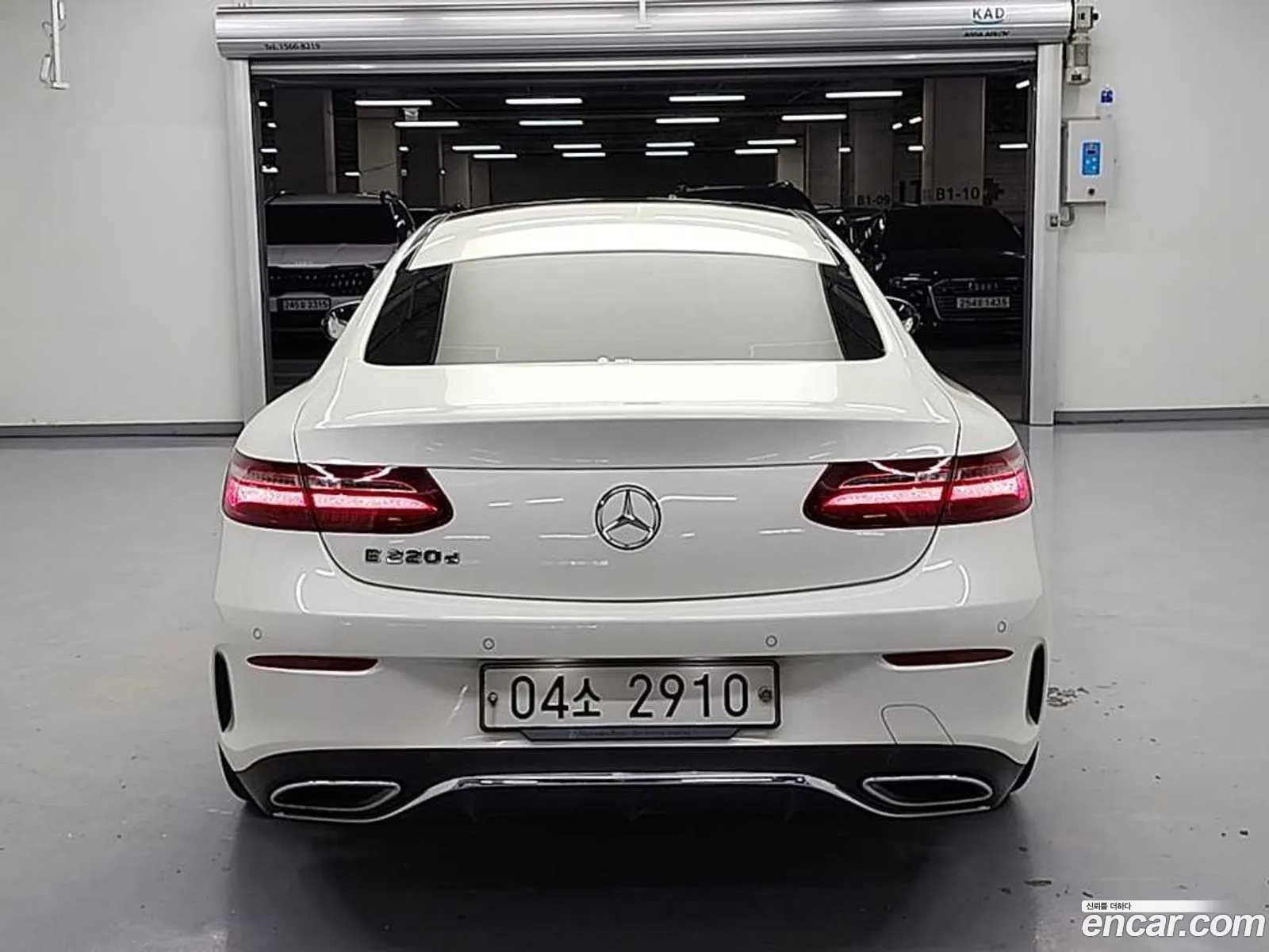Mercedes-Benz E-Class W213 2018 — 16