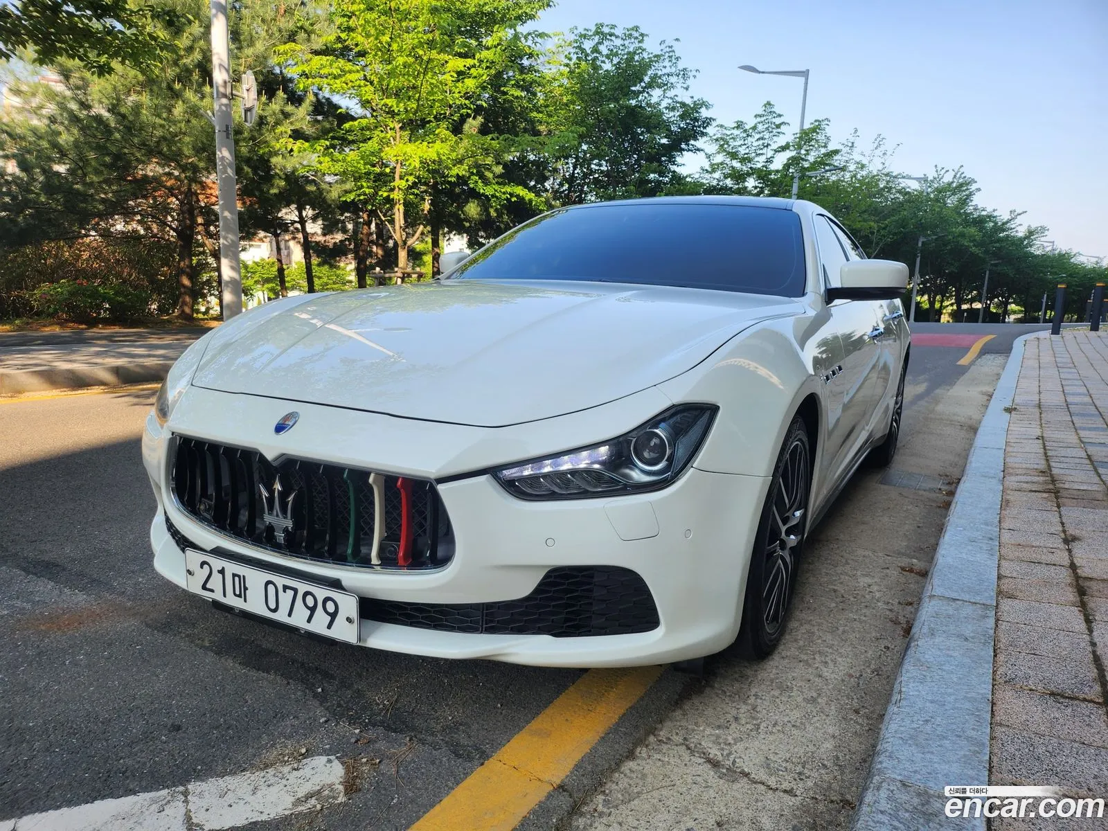Maserati Ghibli 2015 — 15