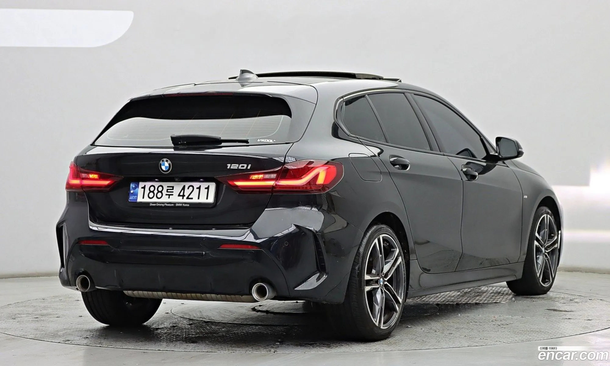 BMW 1 Series 2023 — 8