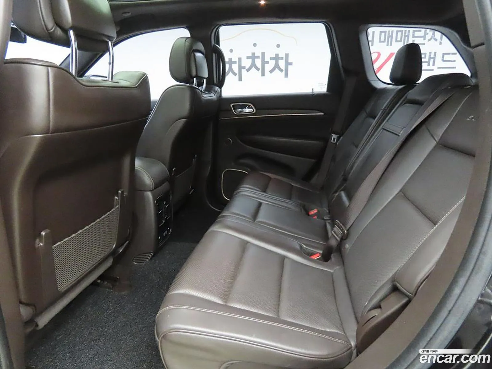 Jeep Grand Cherokee 2016 — 12