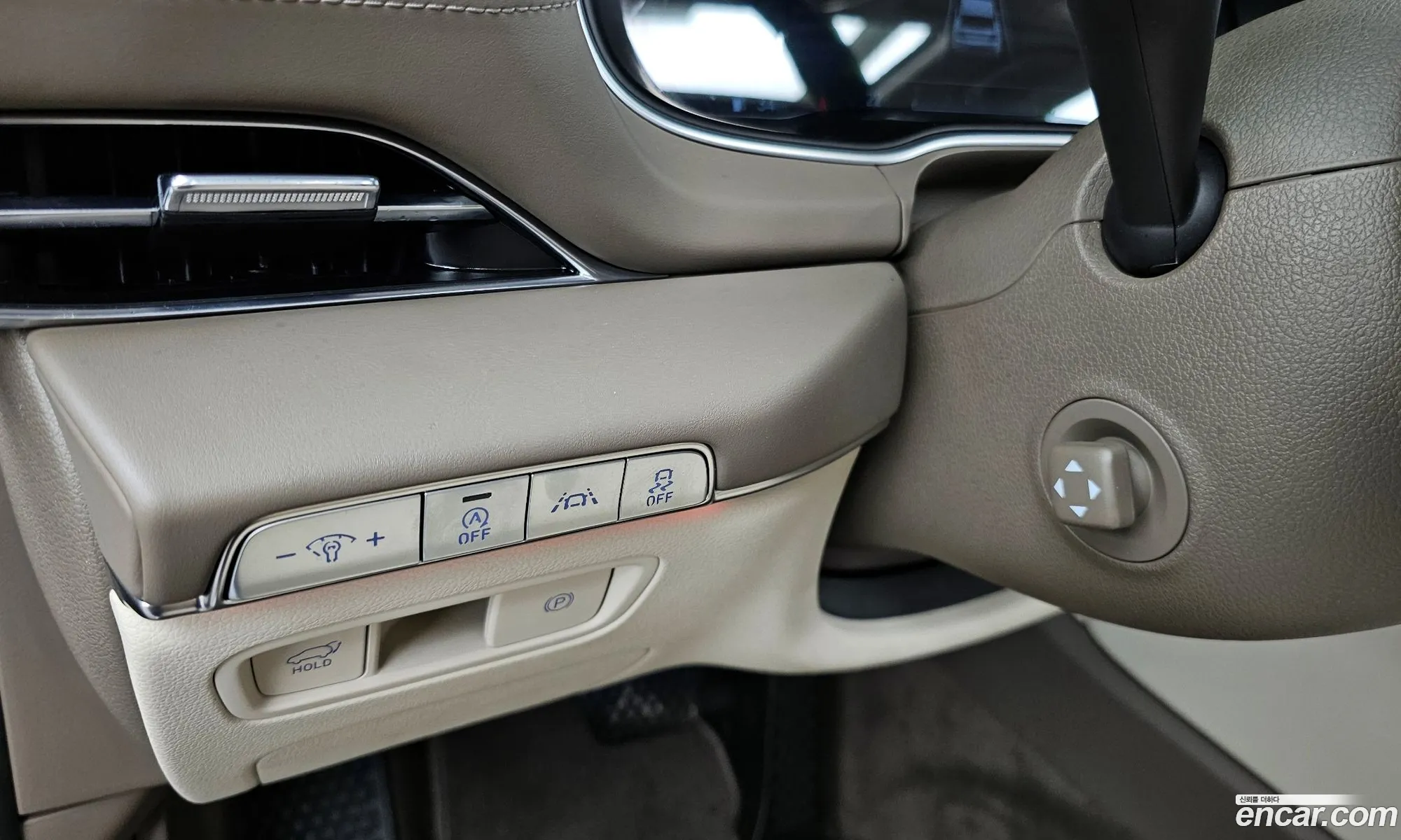 Genesis GV80 2020 — 32