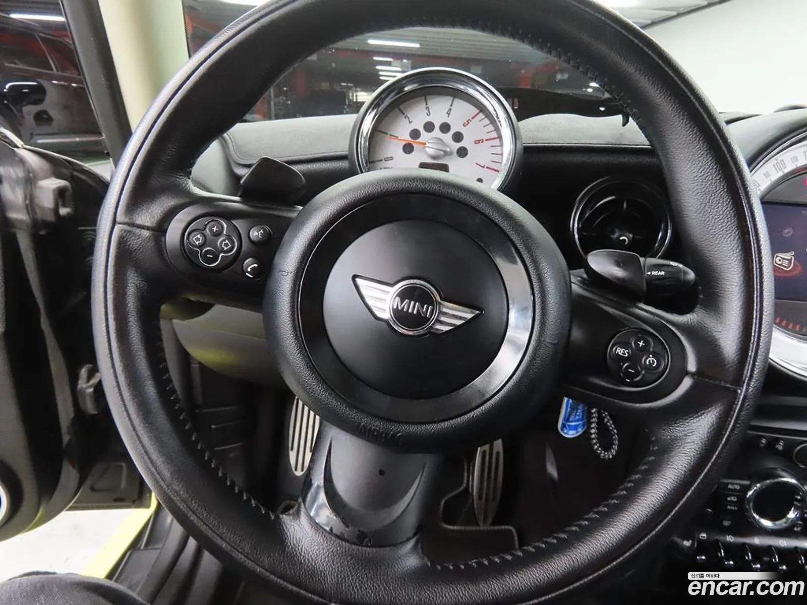 Mini Cooper SD 2012 — 16