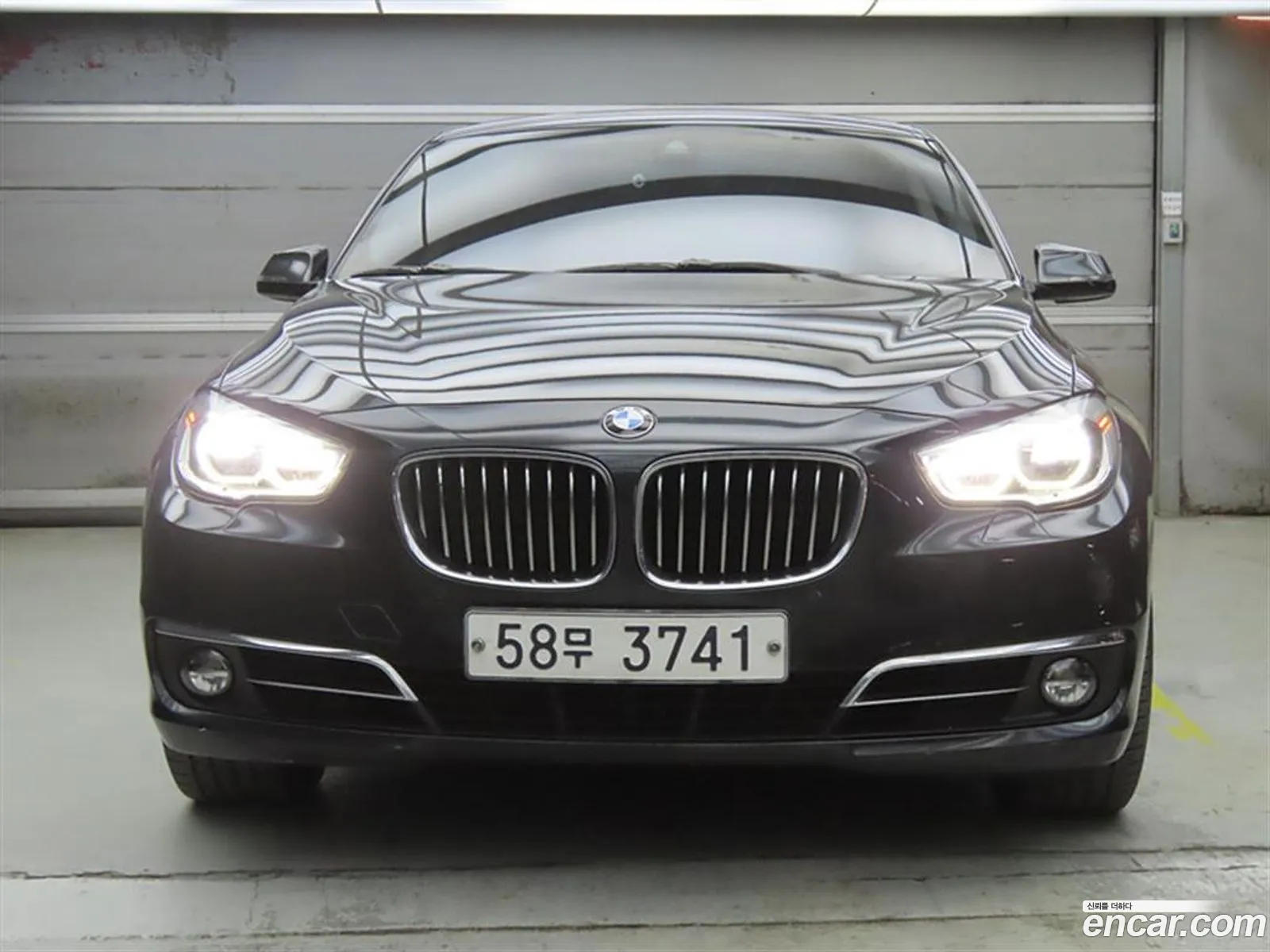 BMW 5 Series GT 2015 — 10