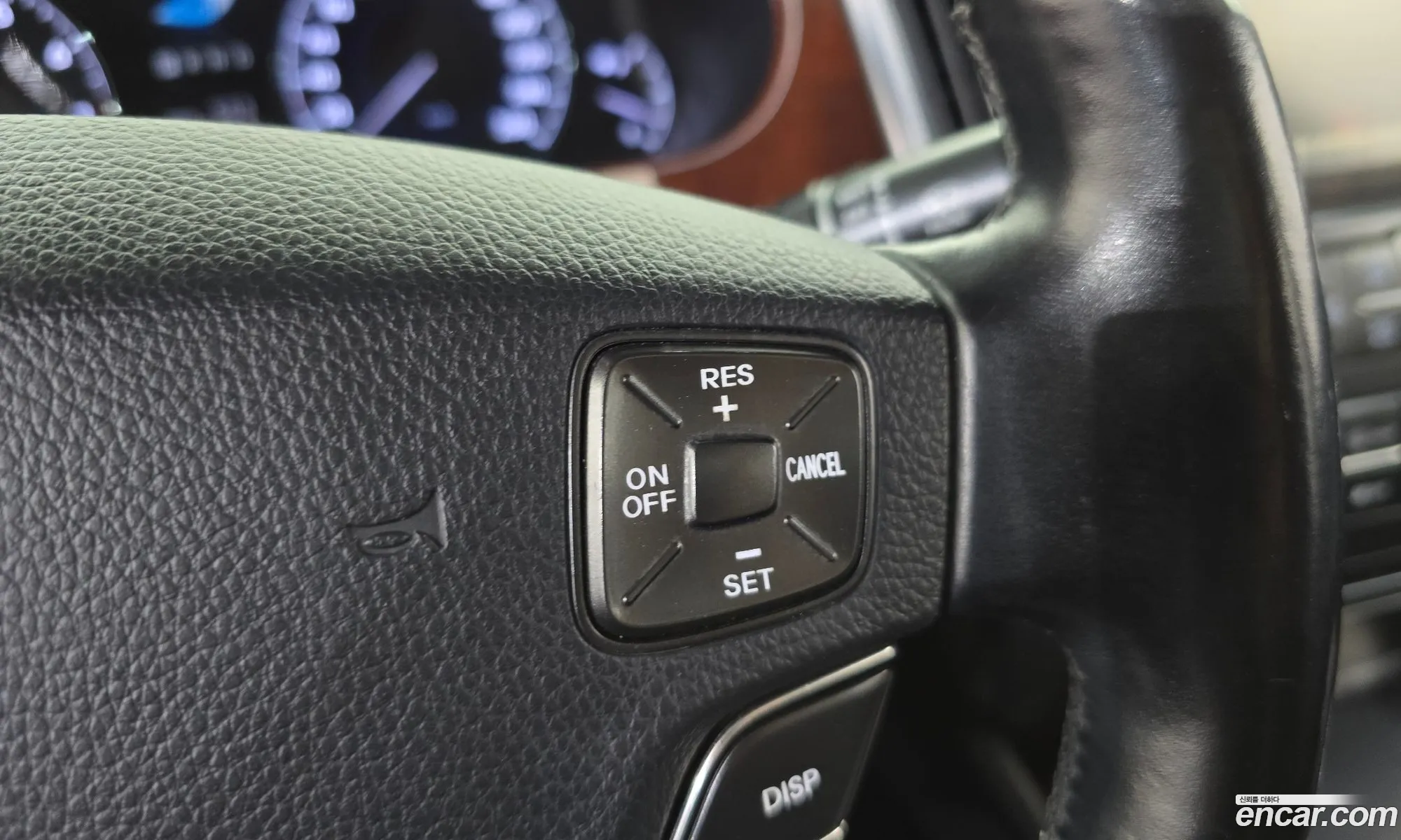 Hyundai Equus 2011 — 9