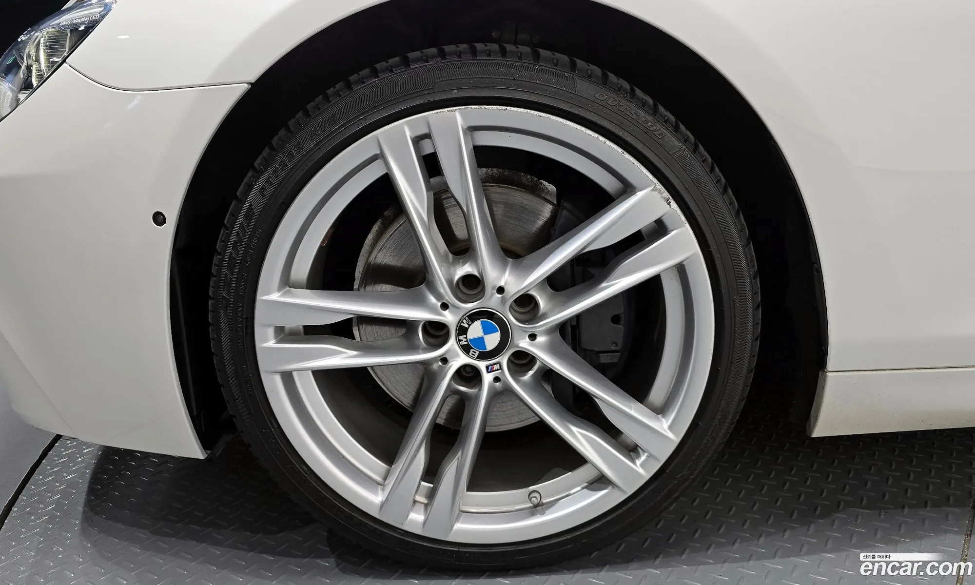 BMW 6 Series 2016 — 2