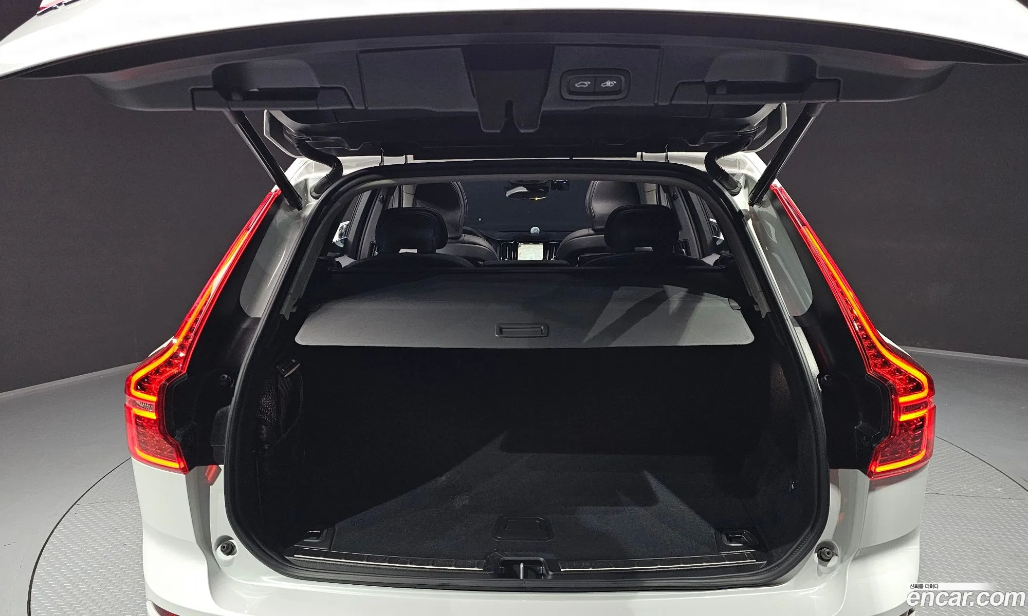 Volvo XC60 2024 YV1UZ0628S1055951 — 8