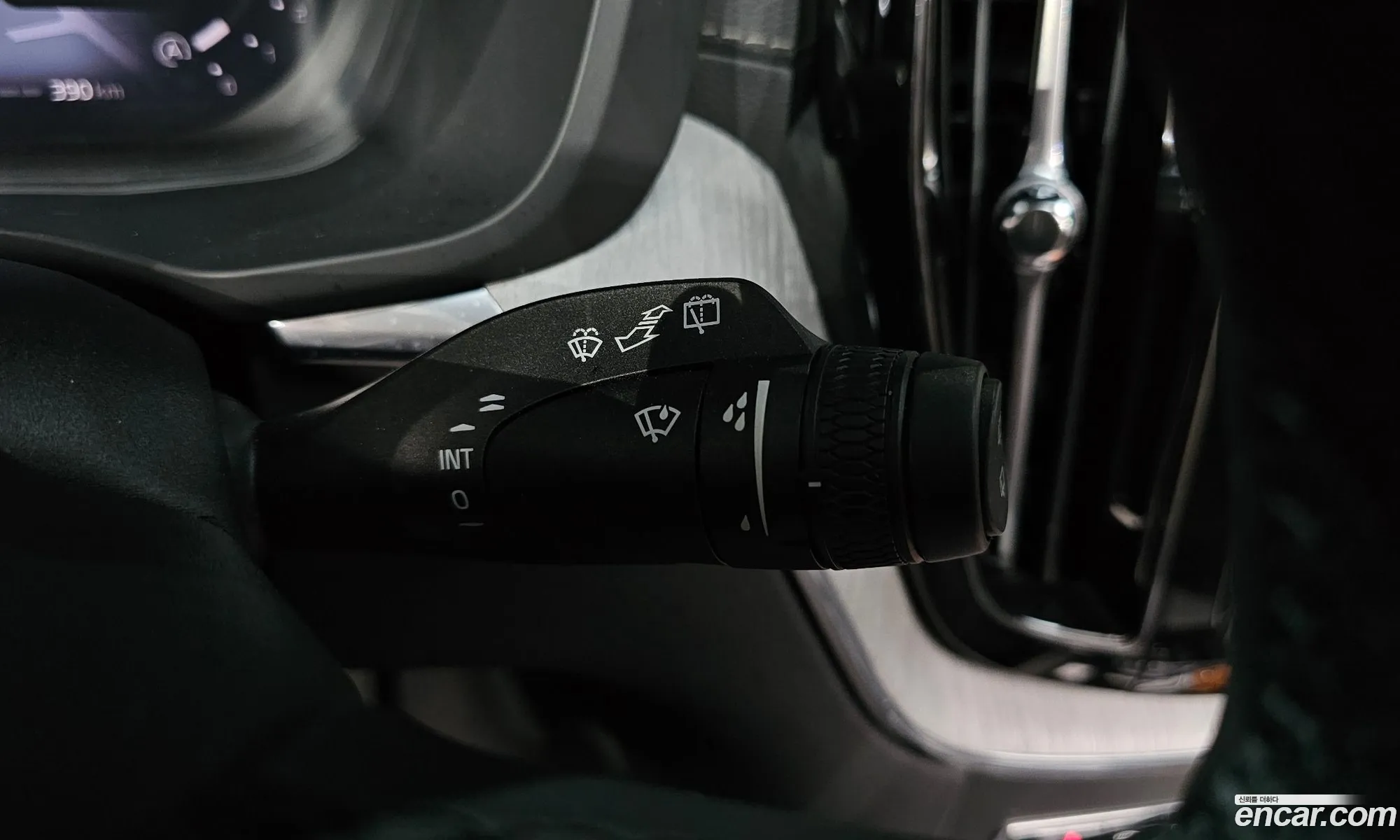 Volvo XC60 2024 YV1UZ0628S1055951 — 29