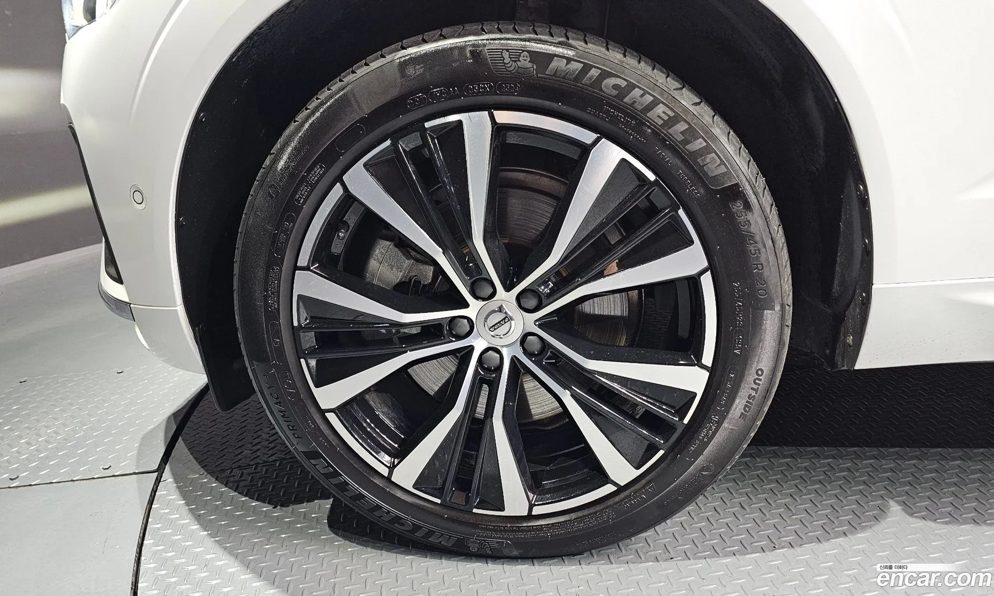 Volvo XC60 2024 YV1UZ0628S1055951 — 7