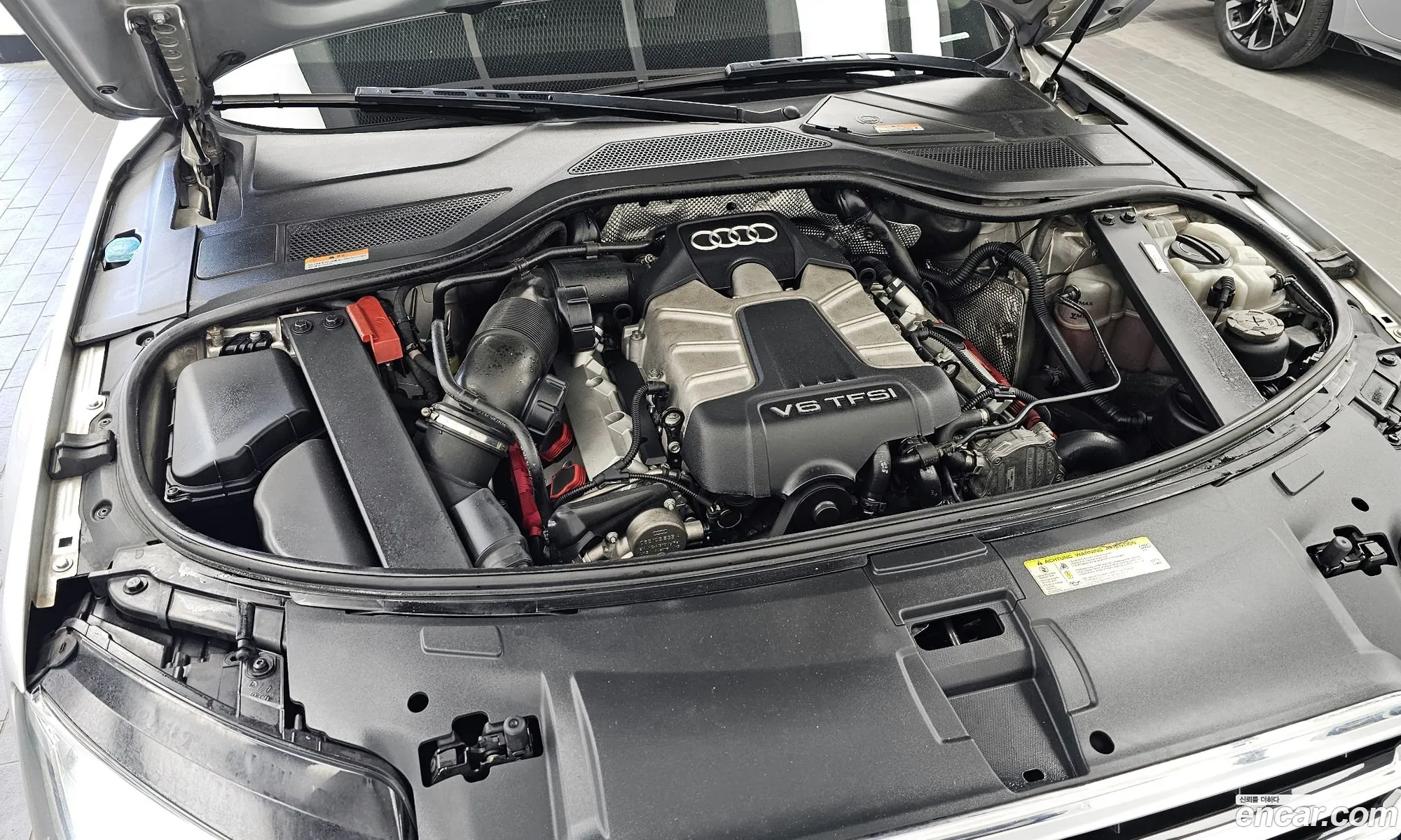 Audi A8 2011 WAUZZZ4H3BN019663 — 8