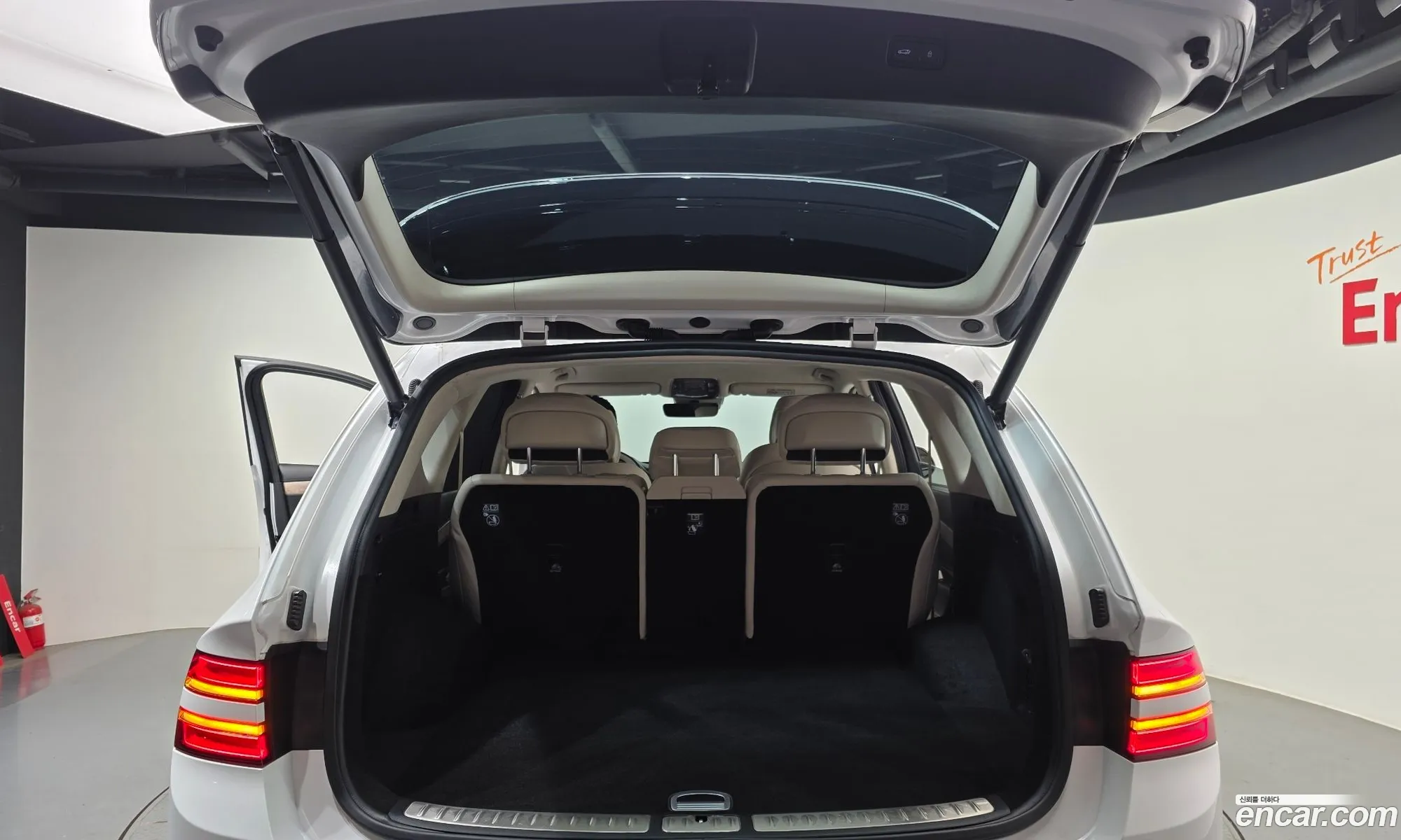Genesis GV80 2023 — 16
