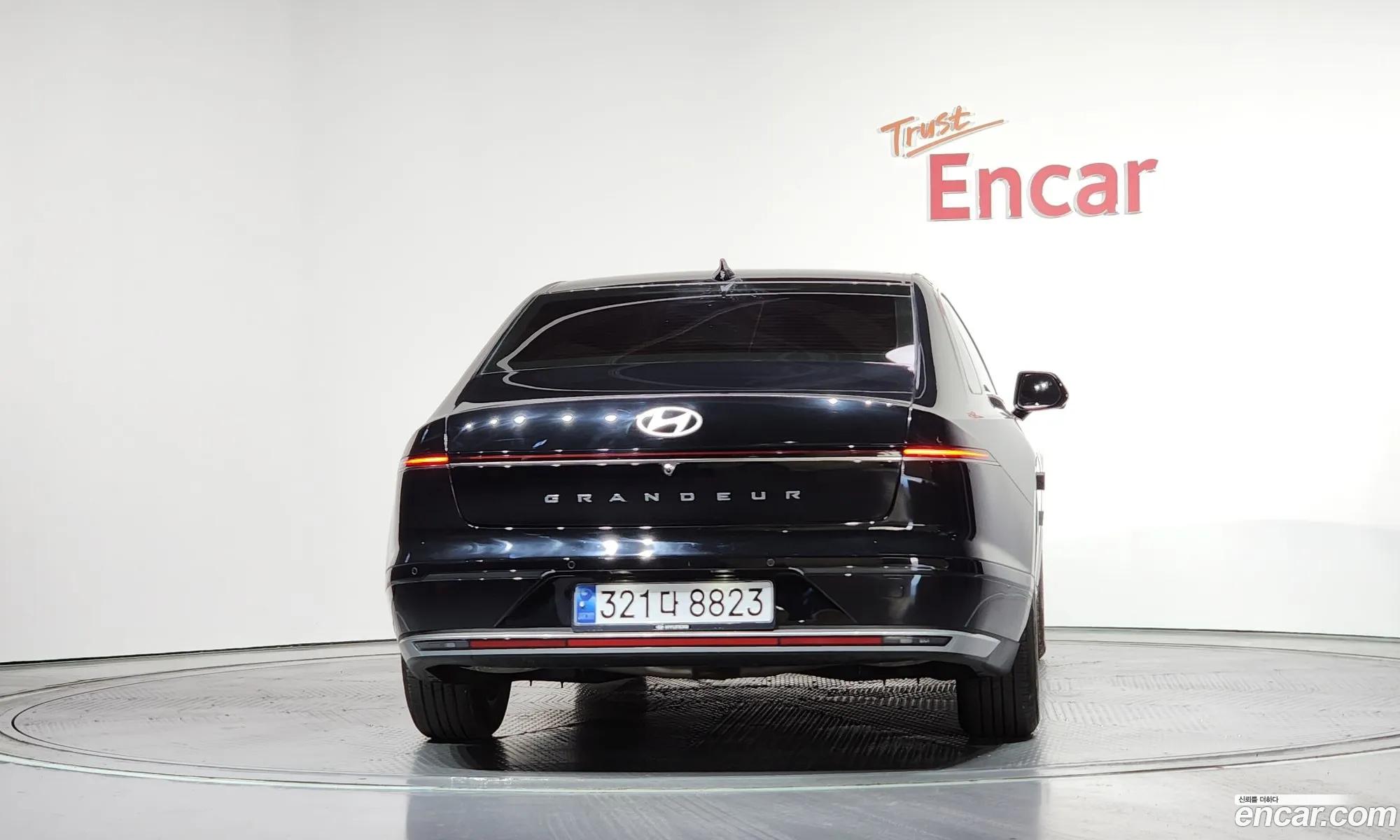 Hyundai Grandeur 2023 — 2