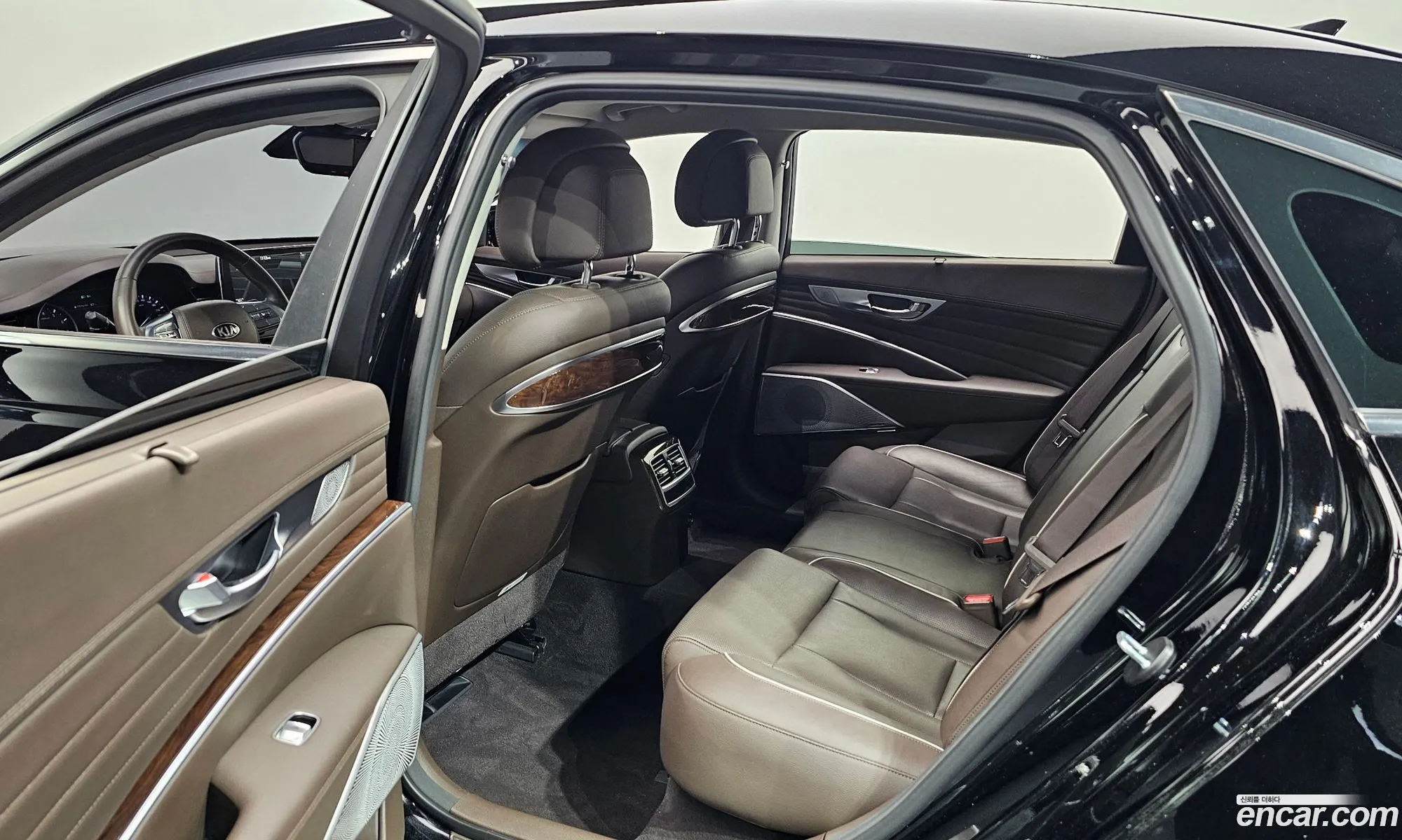 Kia The K9 2018 — 15