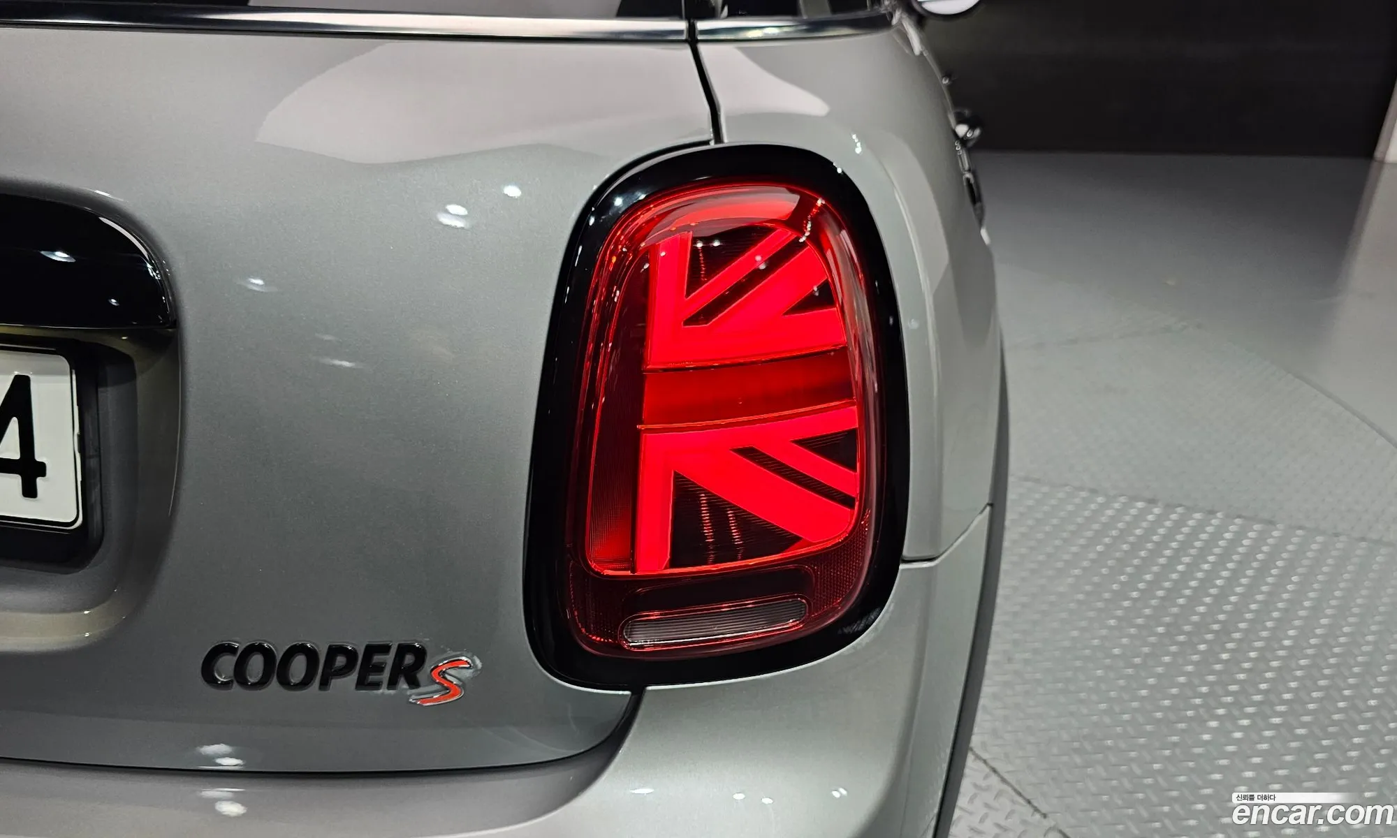 Mini Cooper S 2023 WMW61DK08P2T77473 — 11