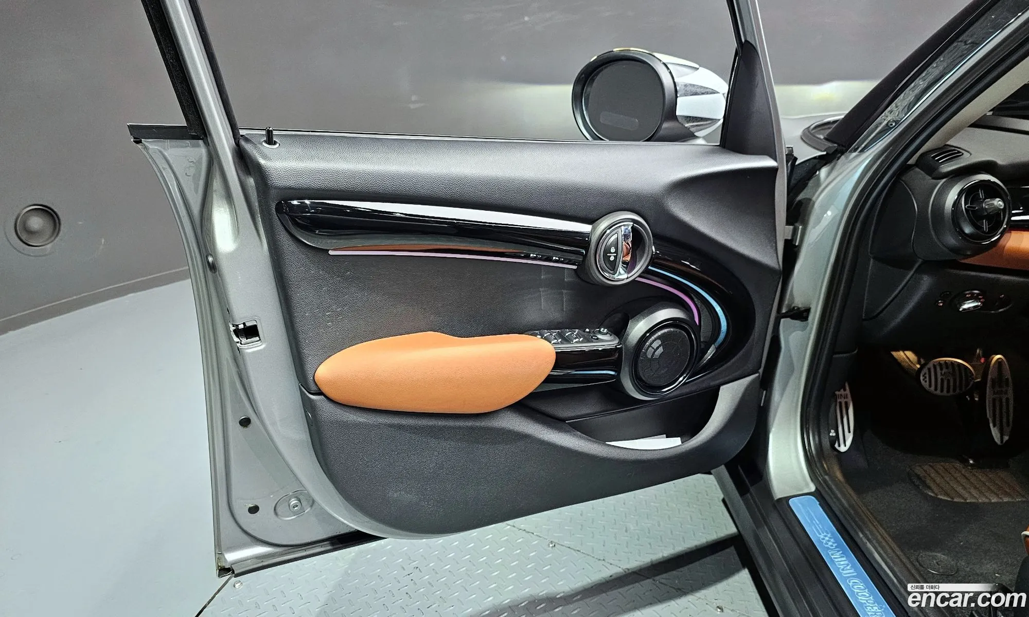 Mini Cooper S 2023 WMW61DK08P2T77473 — 20