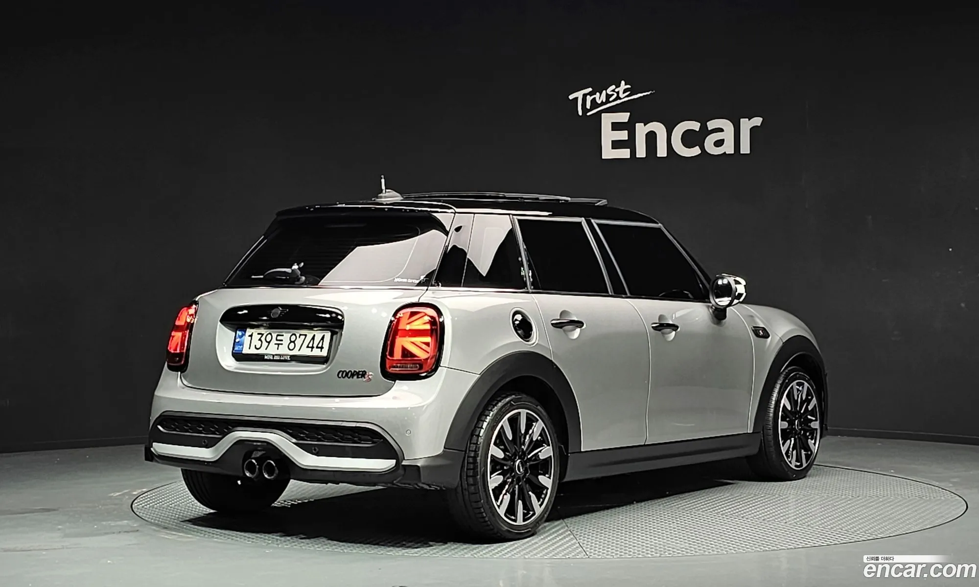 Mini Cooper S 2023 WMW61DK08P2T77473 — 16