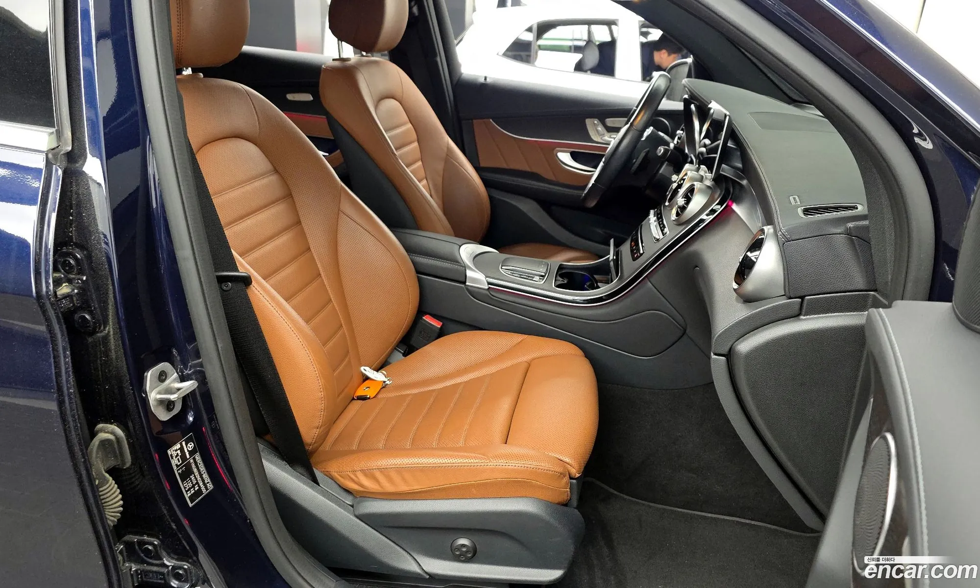 Mercedes-Benz GLC-Class X253 2022 — 19