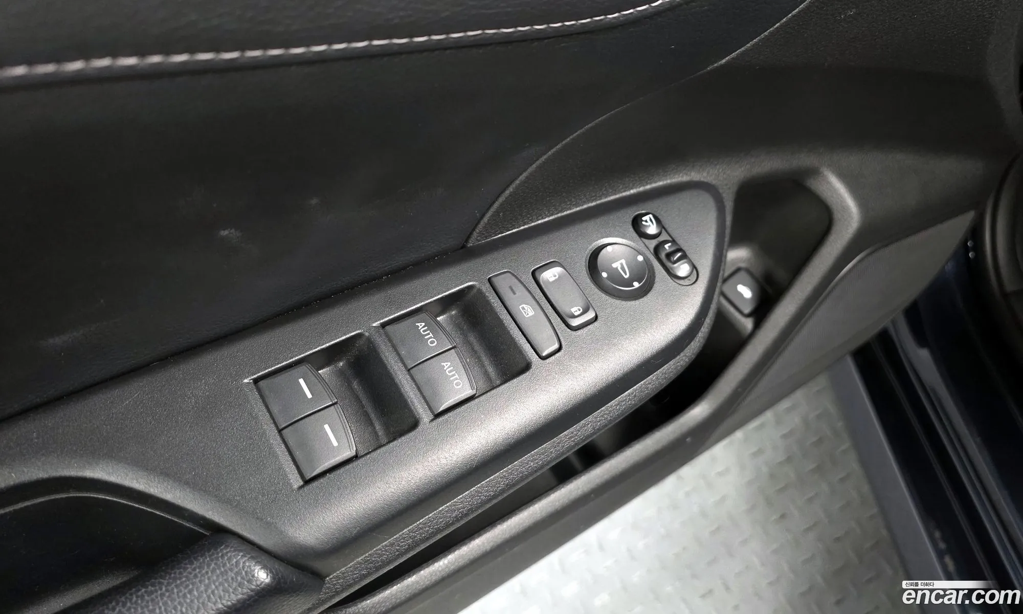 Honda Civic 2017 19XFC2674HE300001 — 8