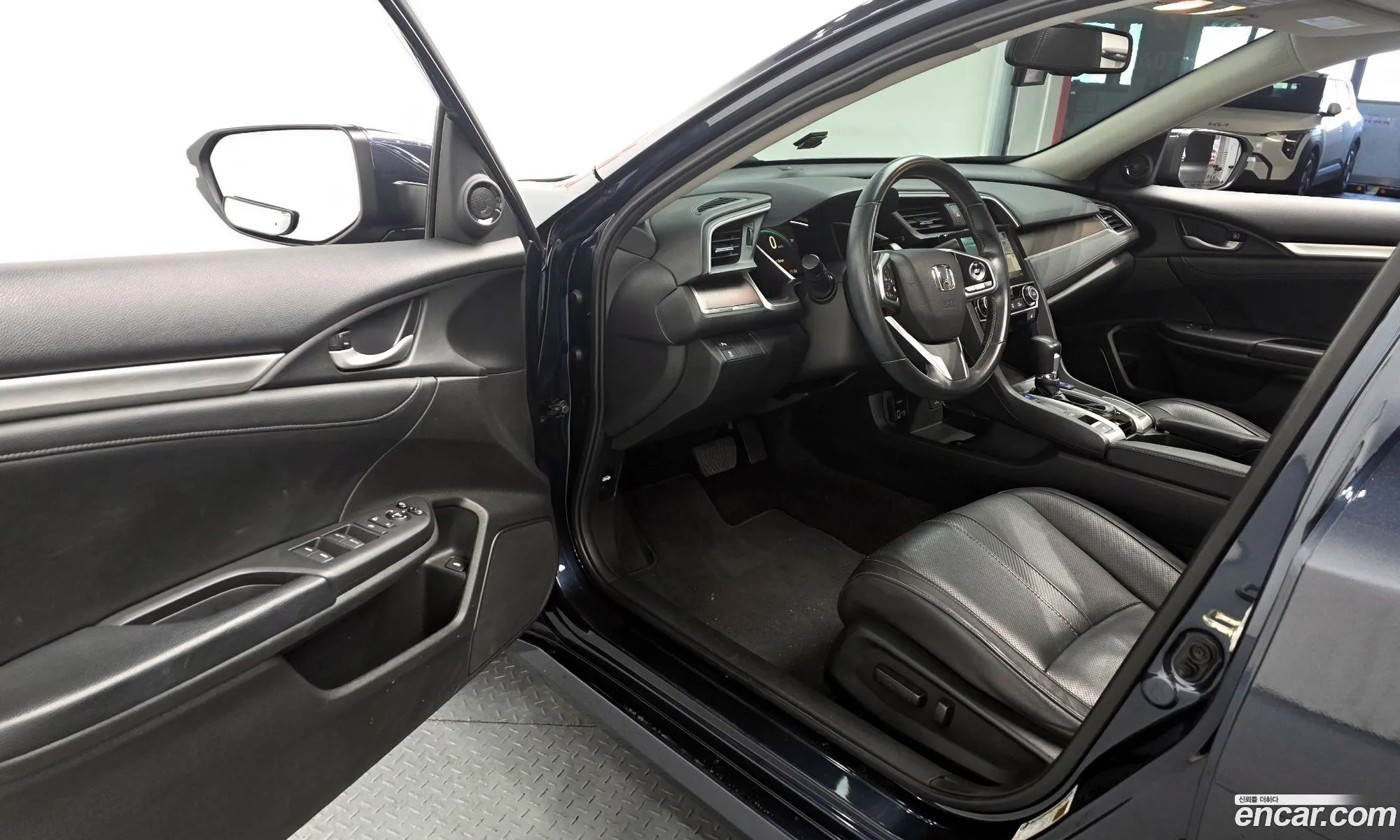 Honda Civic 2017 19XFC2674HE300001 — 3