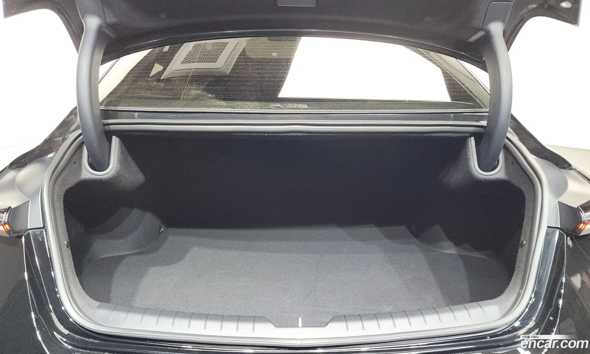 Kia K8 2024 — 4